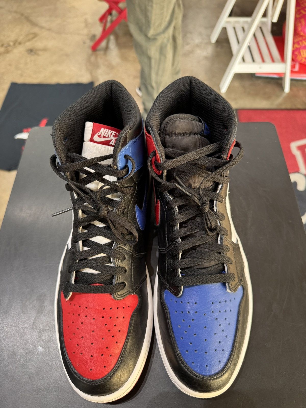 Jordan Brand Air Jordan 1 Top 3 Size 12 (2016) Size US 12 / EU 45 - 2 Thumbnail