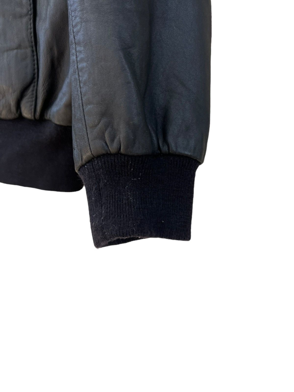 Burberry Vintage Burberrys’ England Black Leather Bomber Jacket Size US L / EU 52-54 / 3 - 13 Thumbnail