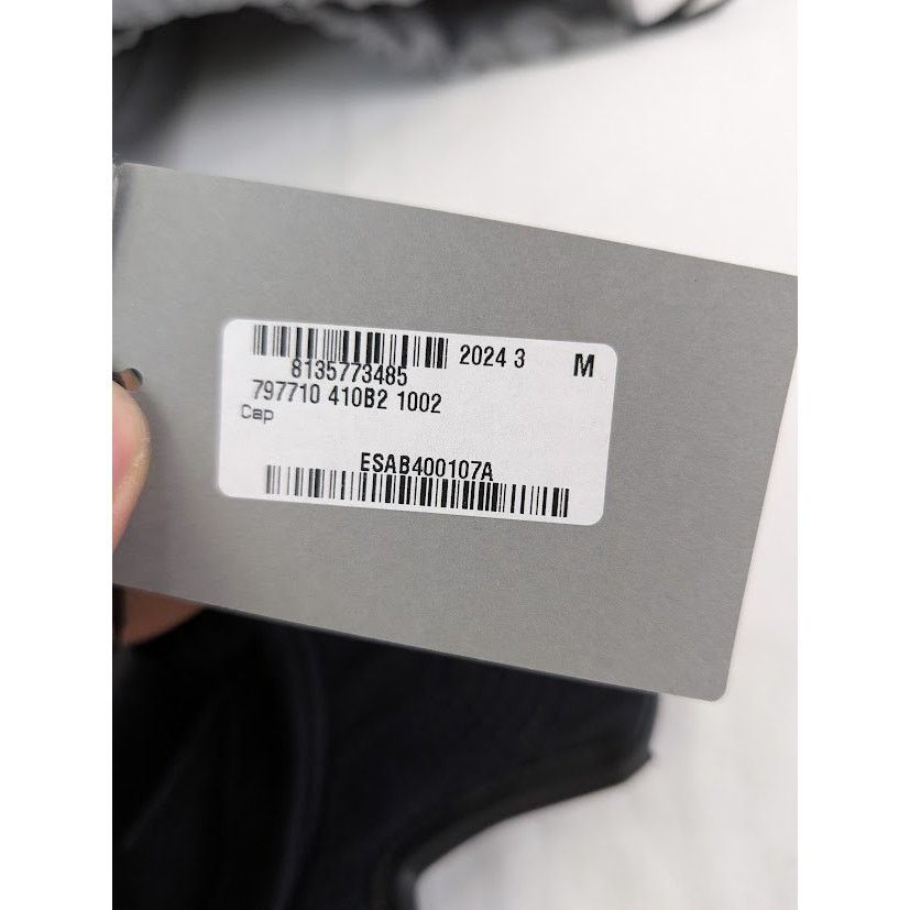 Balenciaga o1rshd1 Size: M / Cap / Hat in Black Size ONE SIZE - 15 Thumbnail