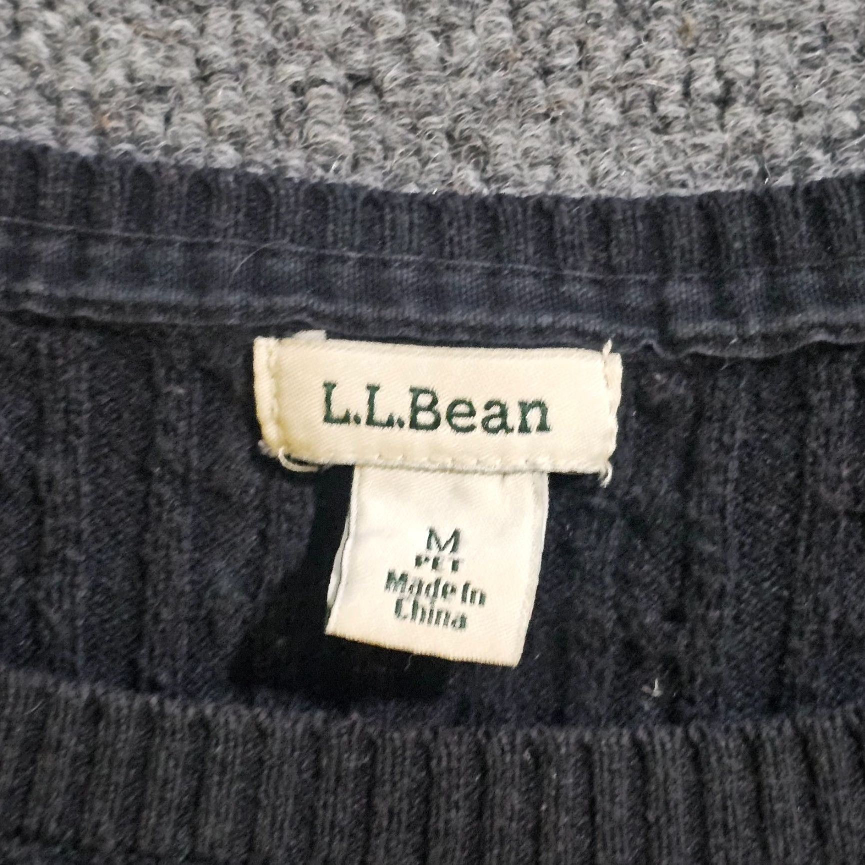 Vintage LL Bean Sweater Top Womens Petite Medium Black Cable Knit Long Sleeve Casual Pullover Ladies Mens? Size M / US 6-8 / IT 42-44 - 3 Thumbnail
