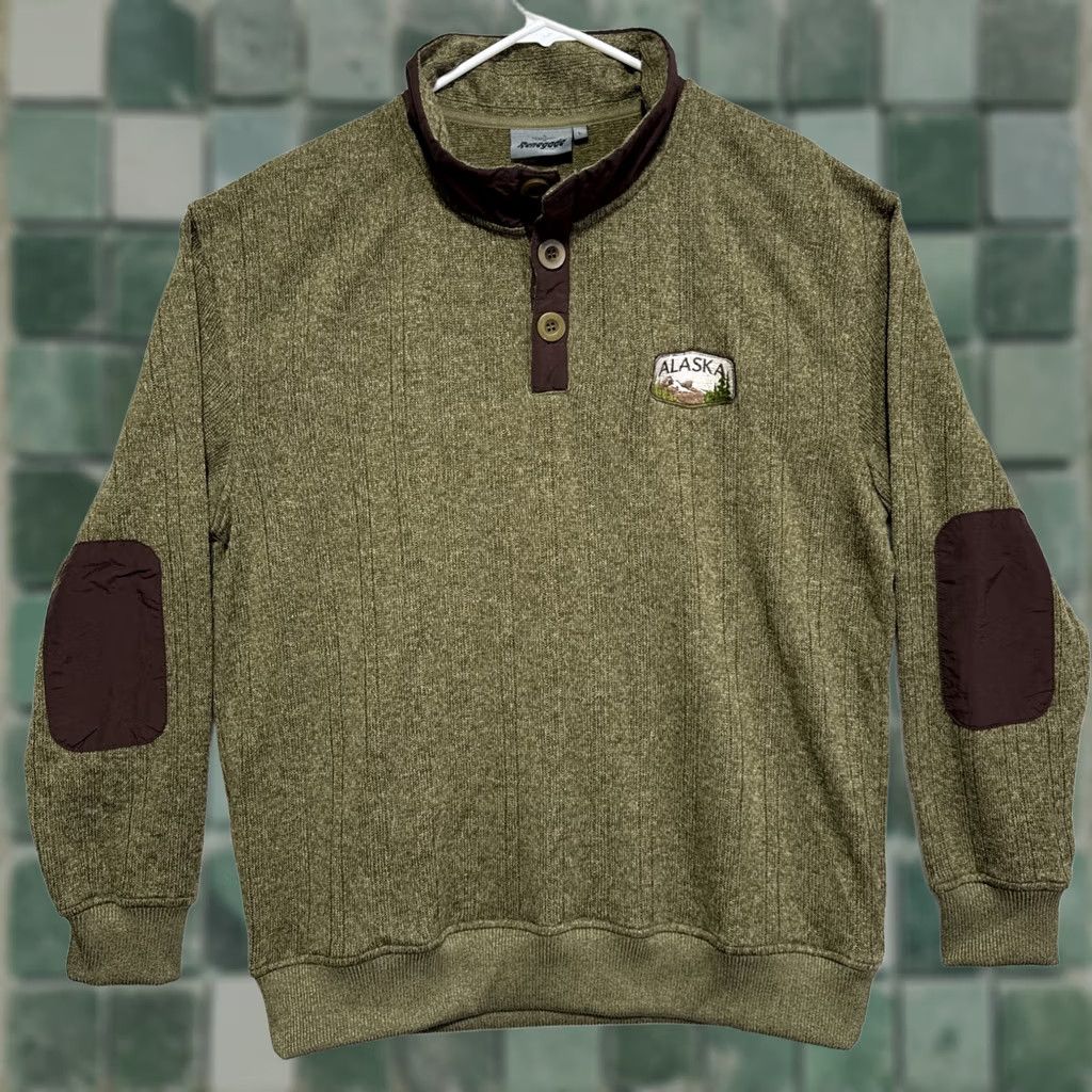 Vintage VINTAGE Renegade Club Alaska Embroidered Green 3 Button Sweater Men's L 90s Pullover Knit's Size US L / EU 52-54 / 3 - 1 Thumbnail