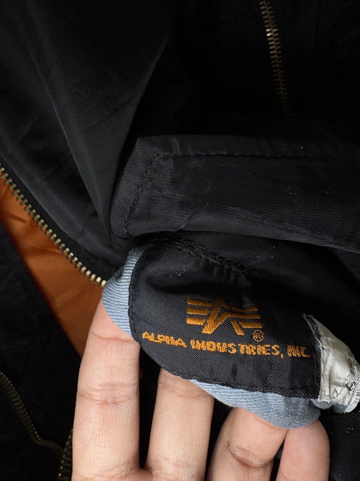 Alpha Industries Alpha Industries MA1 BOMBER Size US S / EU 44-46 / 1 - 7 Thumbnail