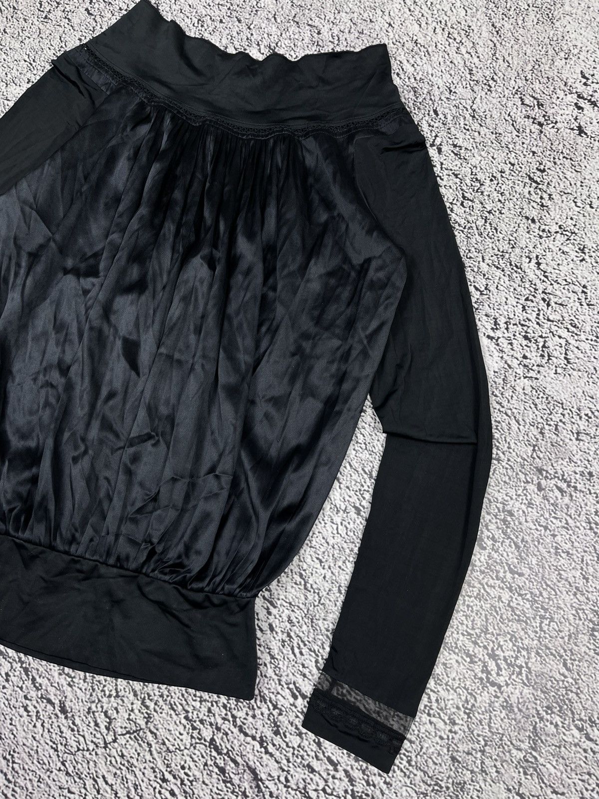 Gianfranco Ferre Archive Vintage Gianfranco Ferre Dior Era silk blouse gothic Size XS / US 0-2 / IT 36-38 - 4 Thumbnail