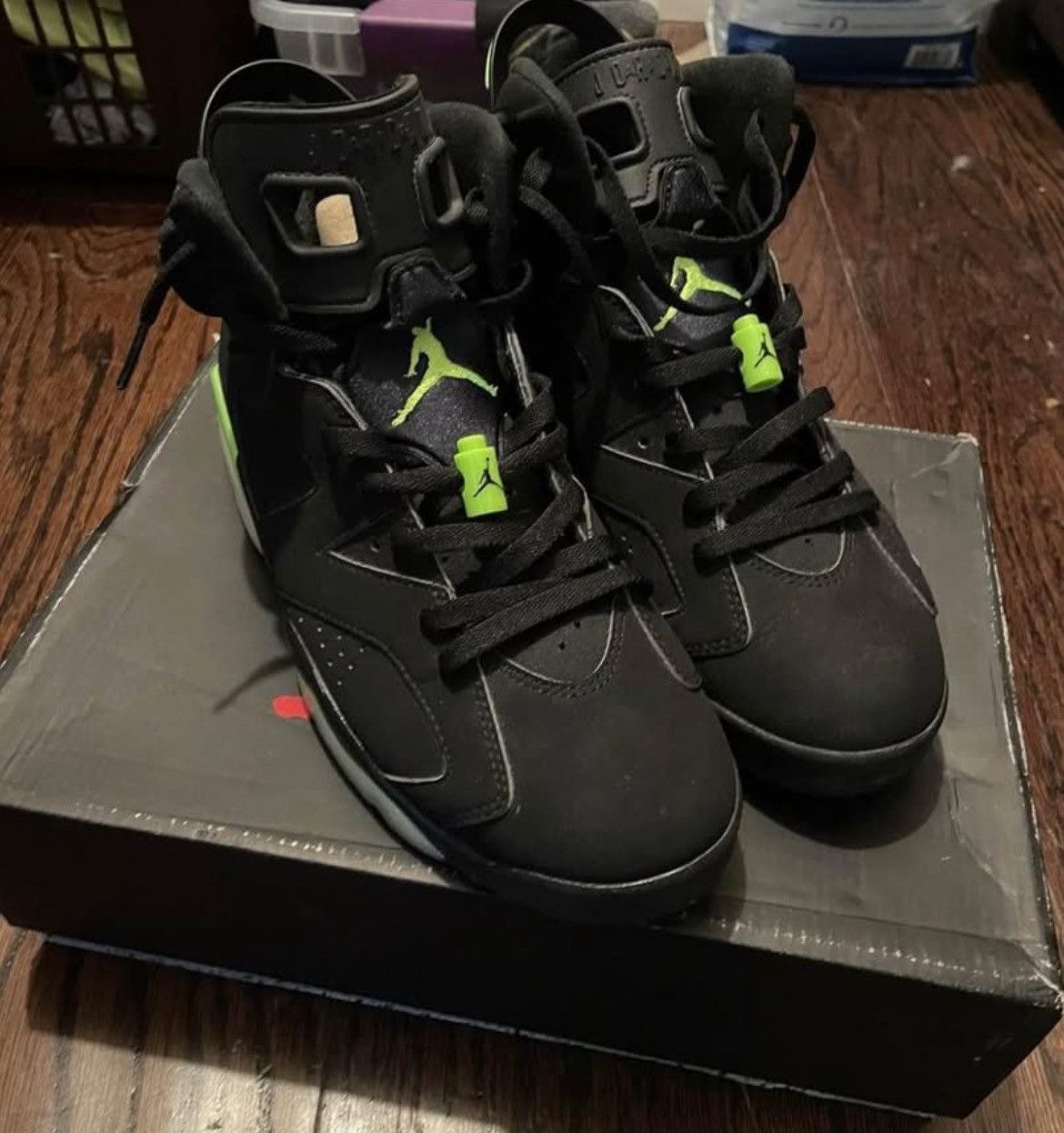 Jordan Brand Jordan 6 Electric Green Size US 10.5 / EU 43-44 - 2 Thumbnail