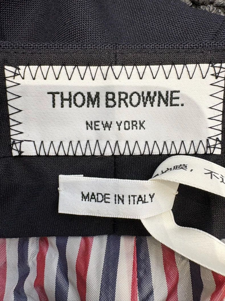 Thom Browne Thom Browne A pleated skirt with a half-length skirt Size 25" / US 0 / IT 36 - 4 Thumbnail