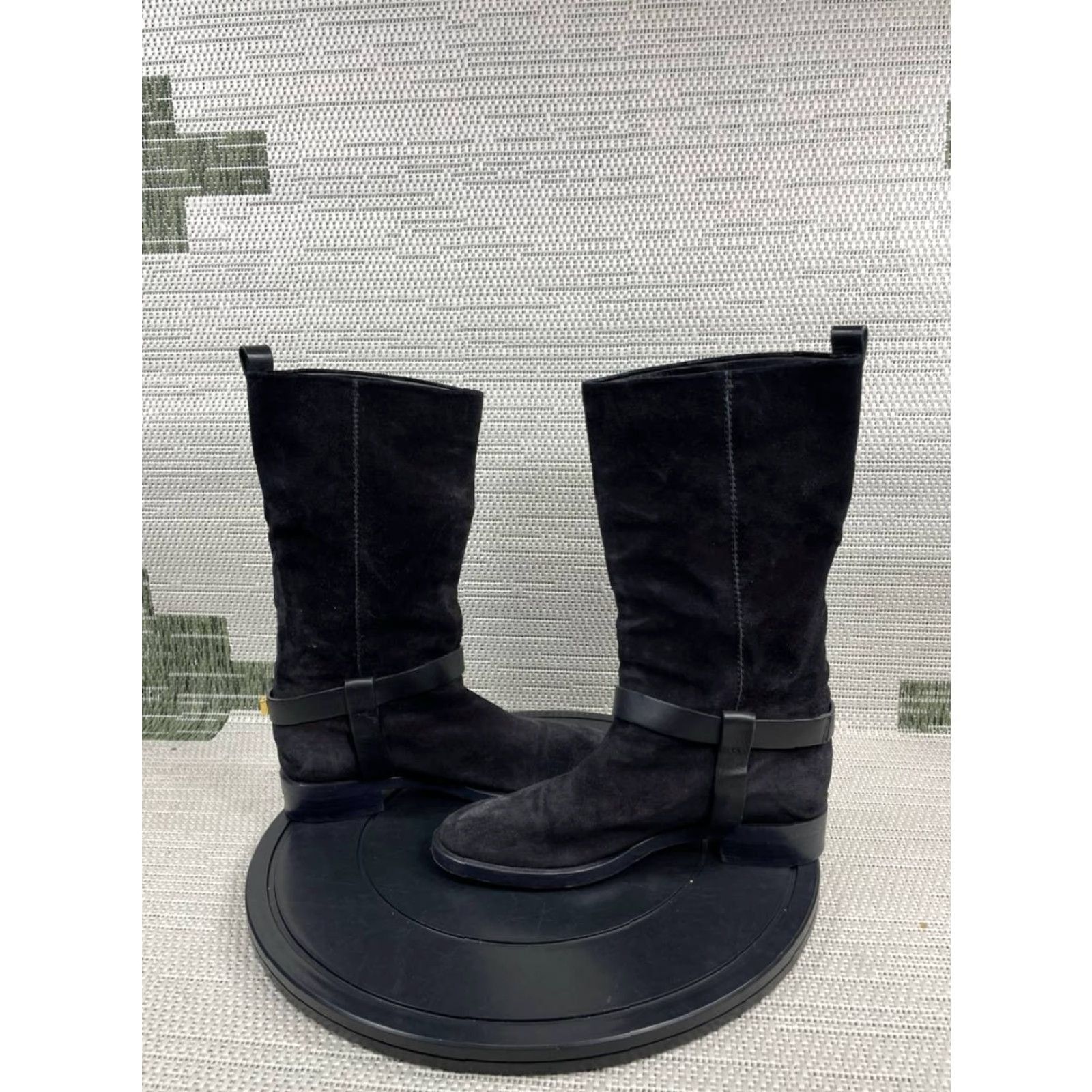 Stuart Weitzman Stuart Weitzman Casey Boot Women Mid-Calf Black Suede Pull On Riding Boot W Cas e y (8) - Size 8 Wide, Black, Suede, Riding, Mid-Calf, Casey, Women Size US 8 / IT 38 - 7 Thumbnail