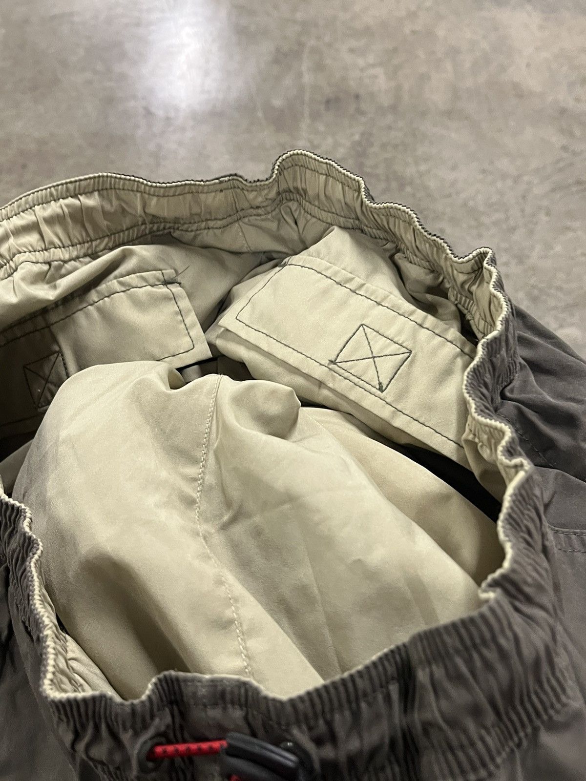 Vintage Vintage utility cargo pants baggy fit wide leg track pant Size US 32 / EU 48 - 10 Thumbnail