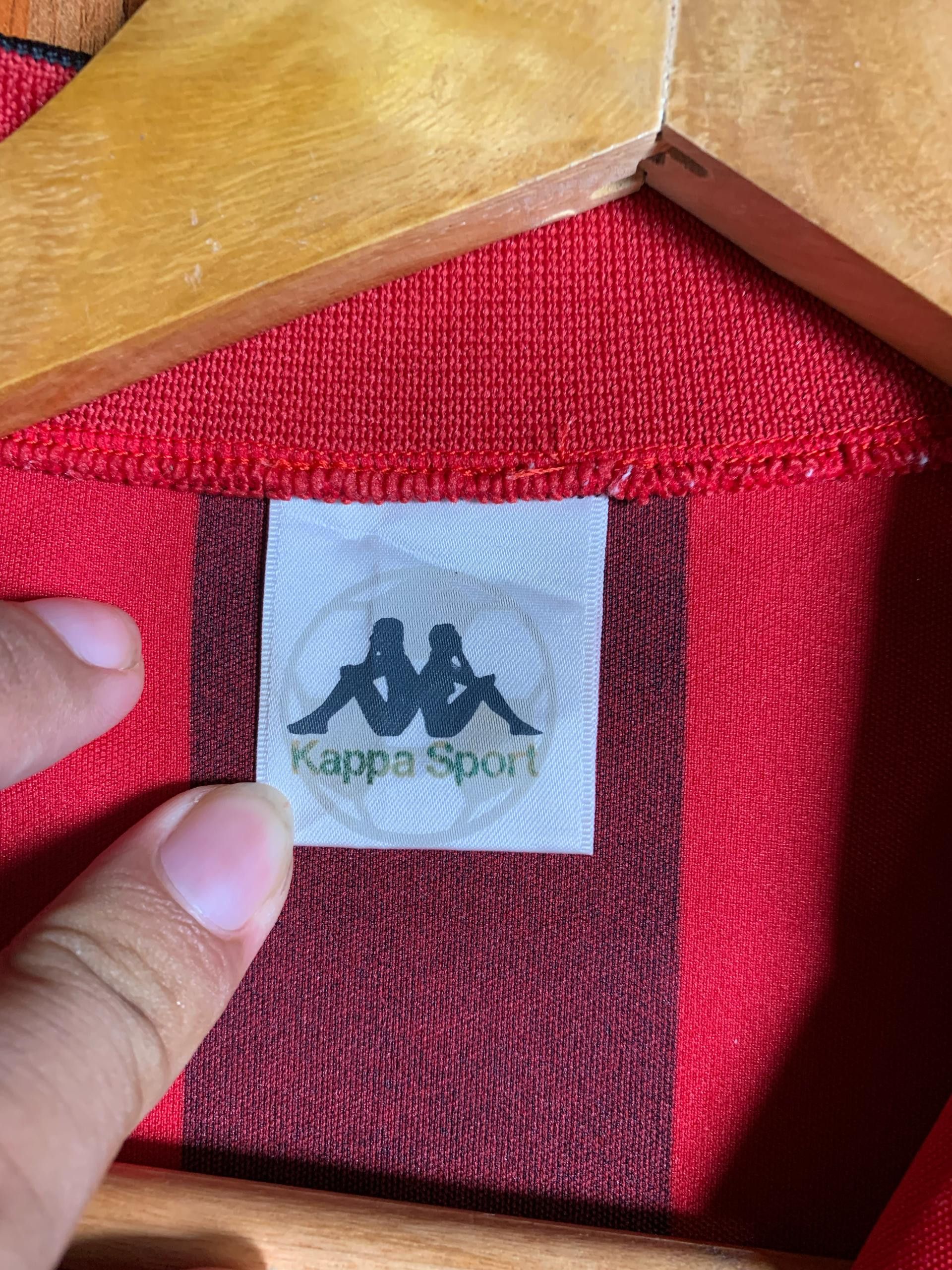 Vintage Kappa AC Milan RED BLACK 80'S single stich Japanese edition Size US L / EU 52-54 / 3 - 7 Thumbnail