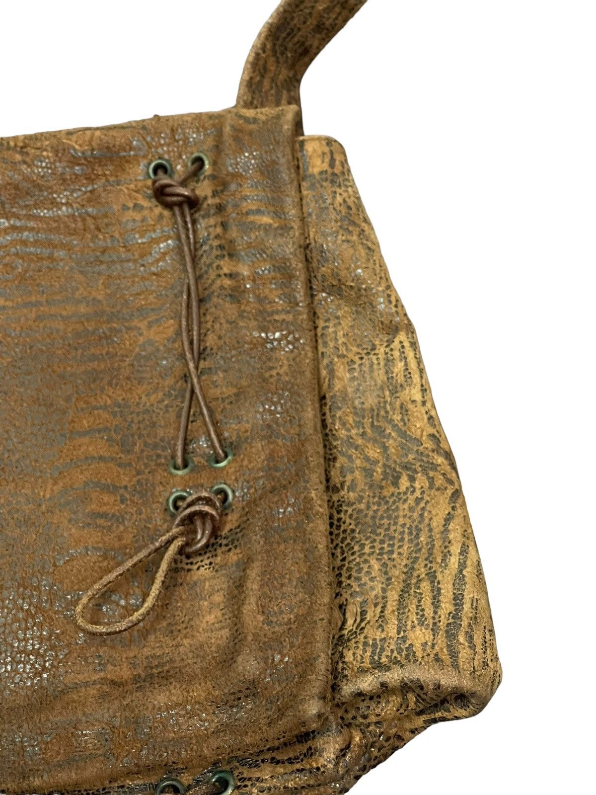 Genuine Leather Full Leather Patina Nicoli Cross Body Bag 3🟩 Size ONE SIZE - 7 Thumbnail