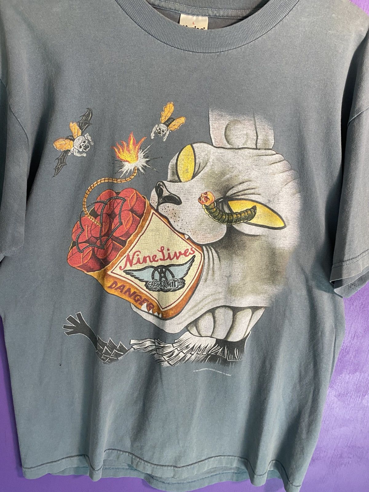 Band Tees Vintage 1997 Aerosmith nine lives world tour tee Size US L / EU 52-54 / 3 - 3 Thumbnail