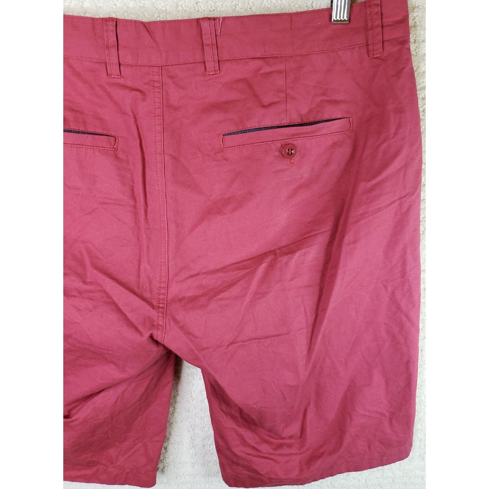 Vintage Allegiany NY Men's 34W x 10.5L Red Cotton Shorts Longer Length Chino Casual Regular Waist Pocket 34in Inseam 10.5in Mens Red Cotton Shorts Size US 34 / EU 50 - 6 Thumbnail