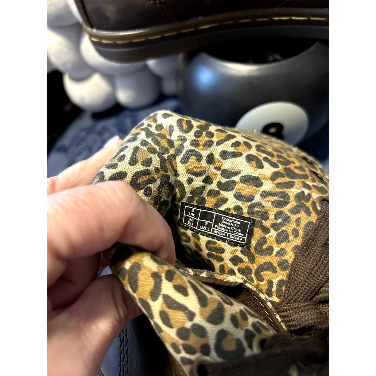 Dr. Martens Dr Martens Brown Stratford Leopard Print Lined Size 7/EU 37 Size US 7 / IT 37 - 3 Thumbnail