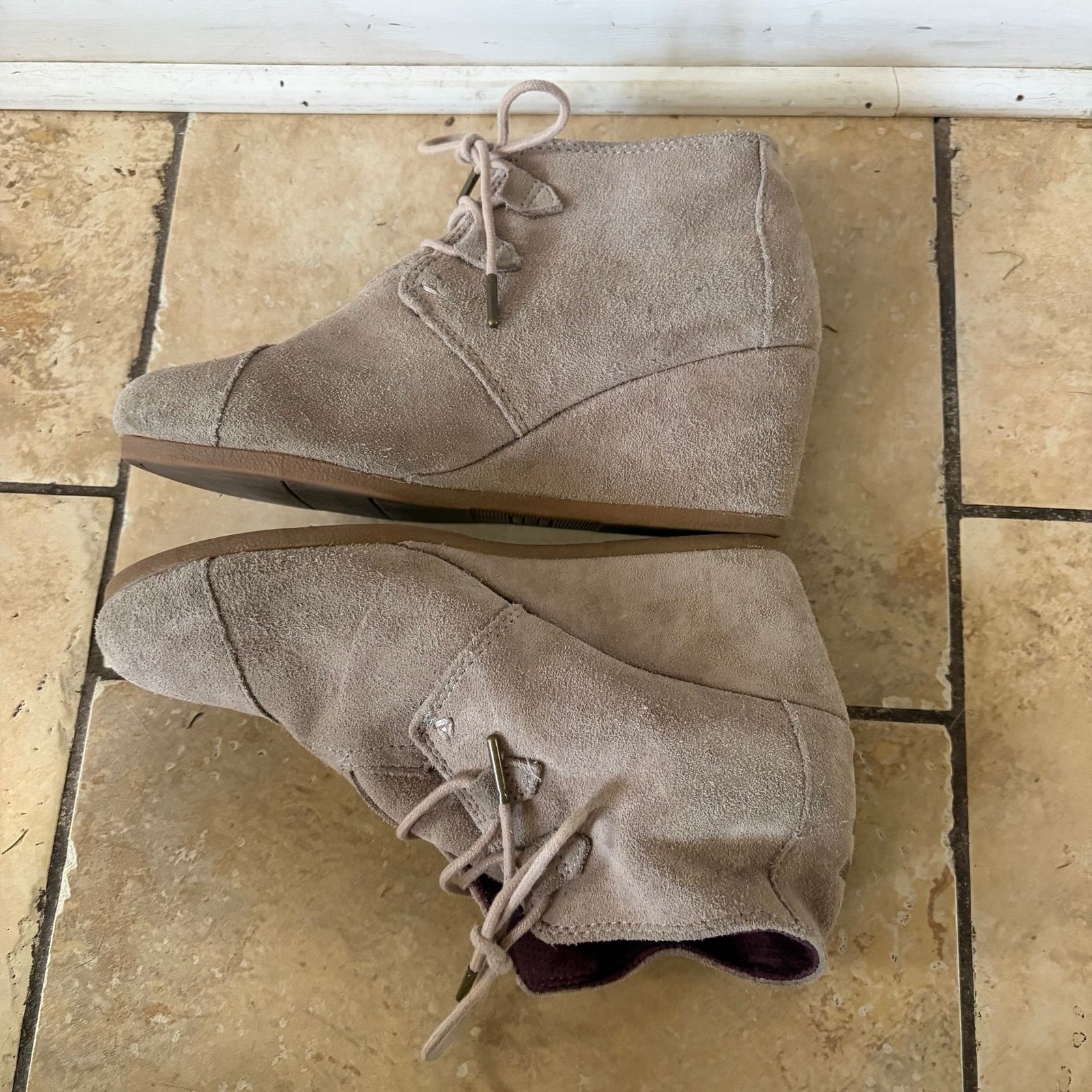 Toms Tom's Women's Kala Wedge Taupe Suede Bootie Lace Up - Size 9 Size US 9 / IT 39 - 6 Thumbnail