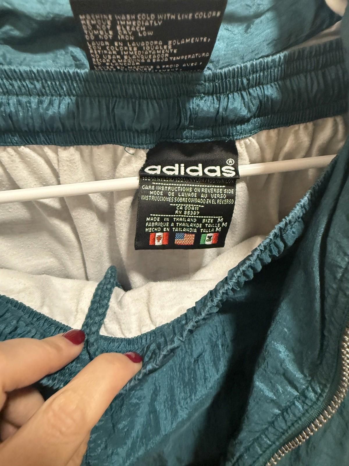 Adidas Vintage 90s Adidas Tracksuit Set sz M Nylon Green Size US 32 / EU 48 - 2 Thumbnail