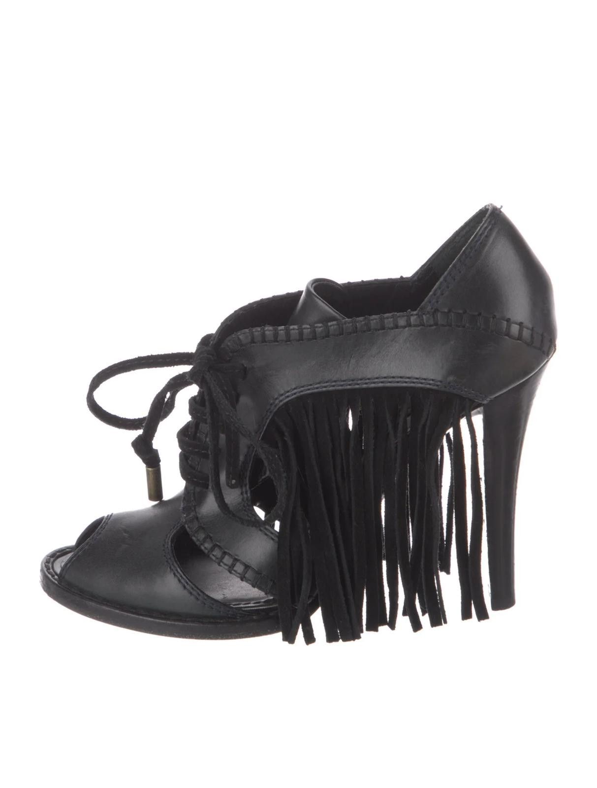 Louis Vuitton Louis Vuitton Leather Fringe Accent D'Orsays US6.5 EU37.5 Size US 6.5 / IT 36.5 - 1 Thumbnail