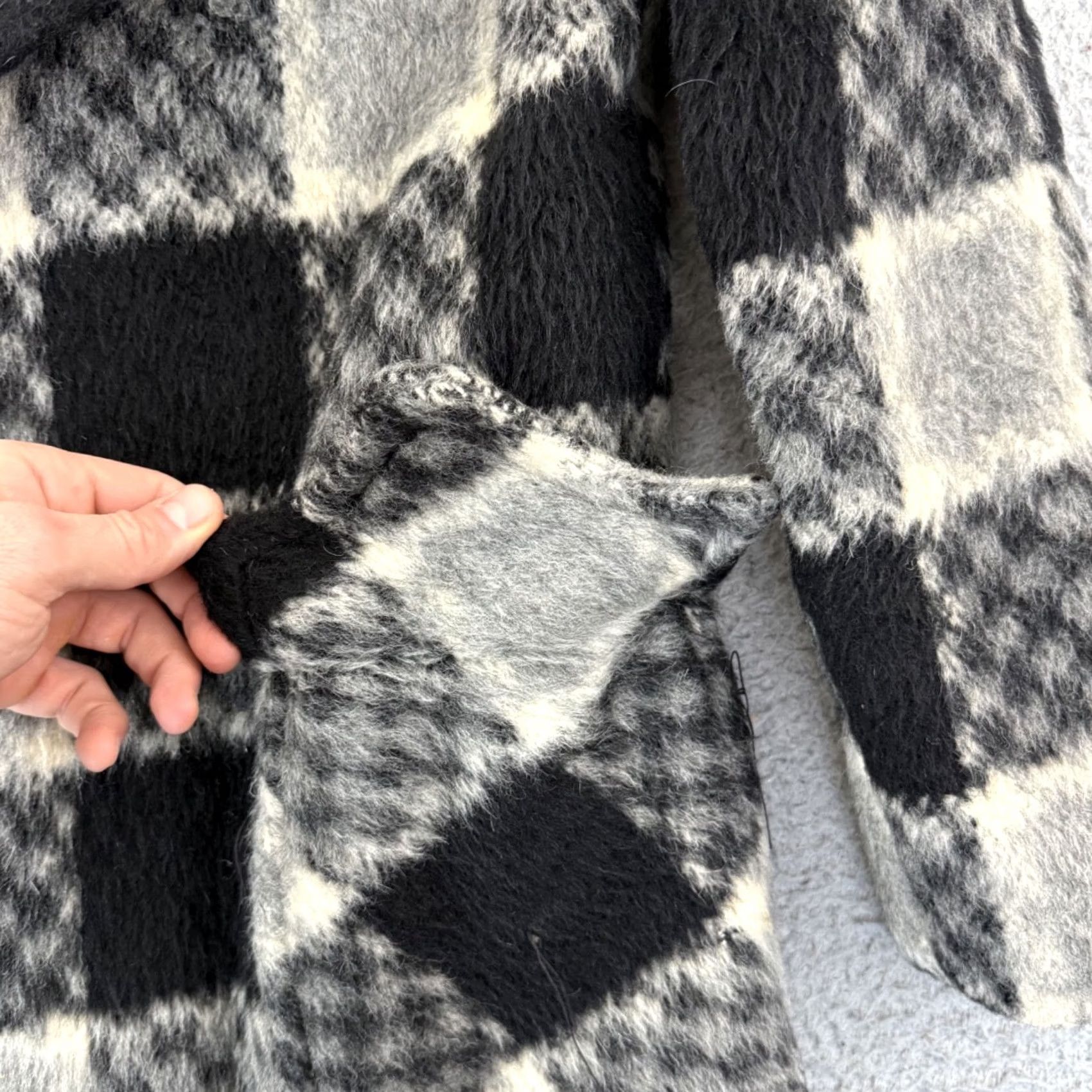 Vintage VINTAGE Rosewin Coat Womens Small Black White Check Mohair Wool 60s England Size S / US 4 / IT 40 - 4 Thumbnail