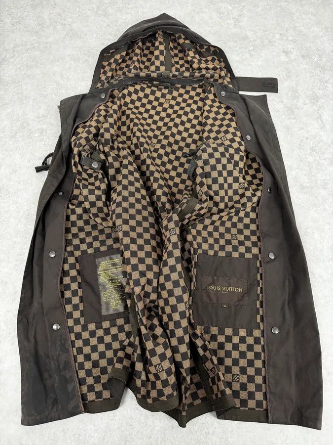 Louis Vuitton 2000s Louis Vuitton Khaki Green Trench Monogrammed HoodedJacket Size US M / EU 48-50 / 2 - 9 Thumbnail