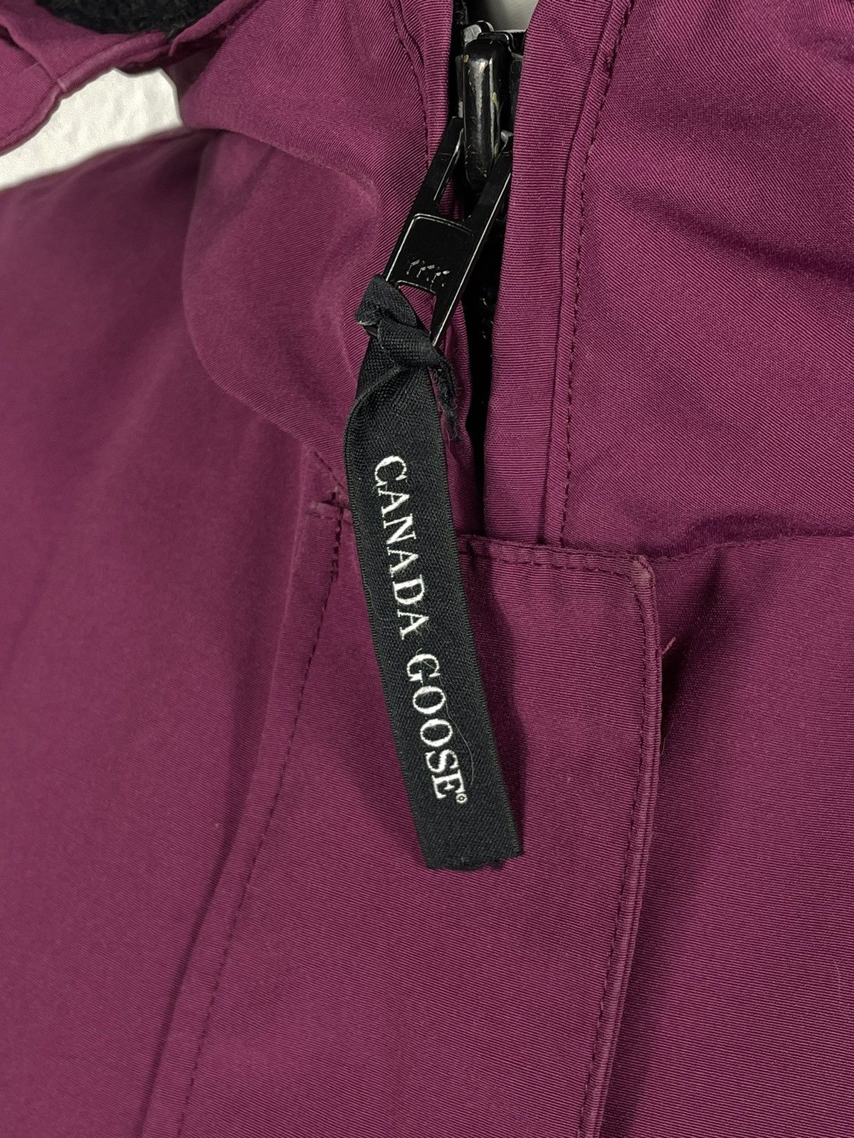 Canada Goose × Vintage Canada Goose Victoria Puffer Jacket Down Winter Outdoor Warm Size M / US 6-8 / IT 42-44 - 4 Thumbnail