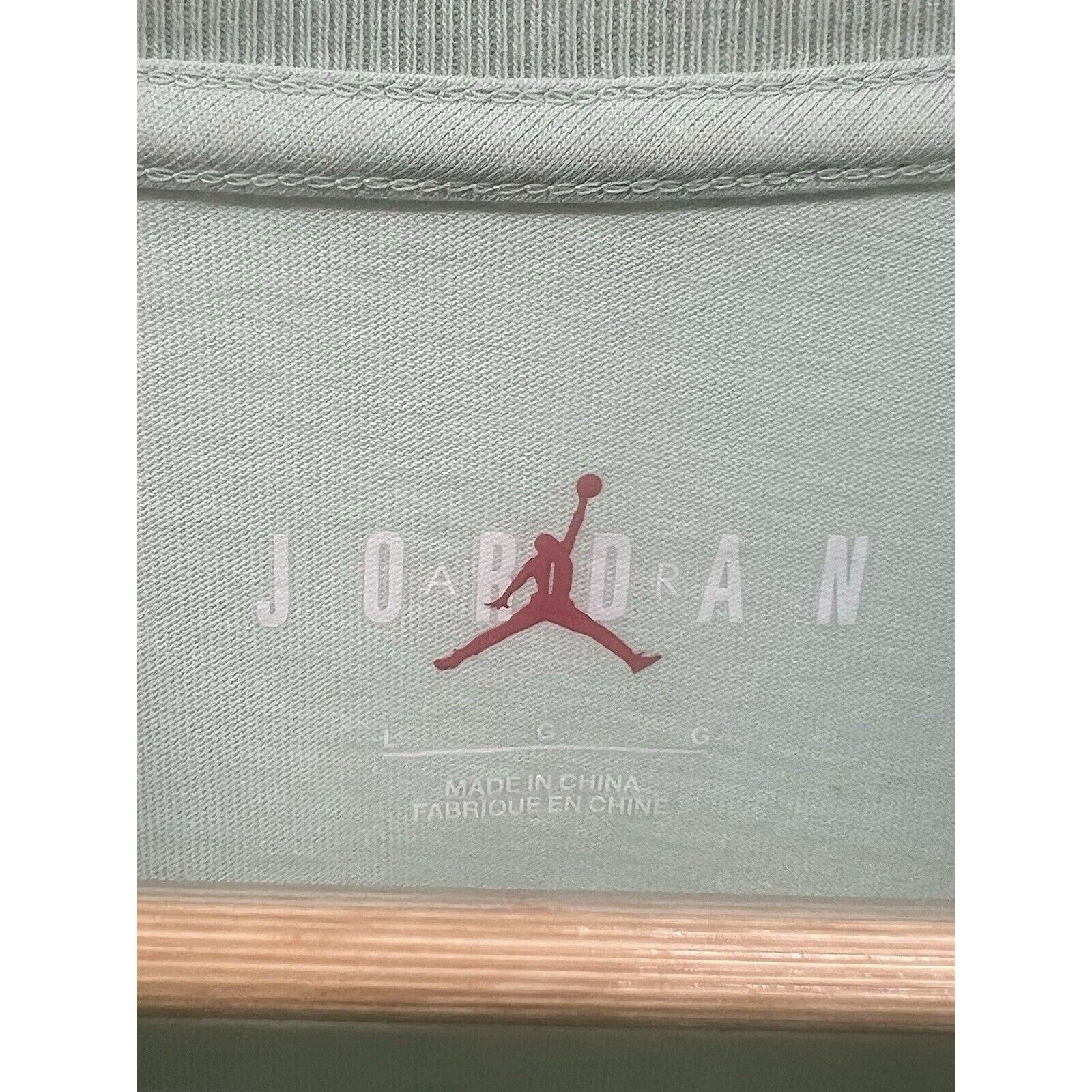 Jordan Brand Air Jordan T-Shirt 'Pistachio' DX9577-266 Size Large SAMPLE Size US L / EU 52-54 / 3 - 3 Thumbnail