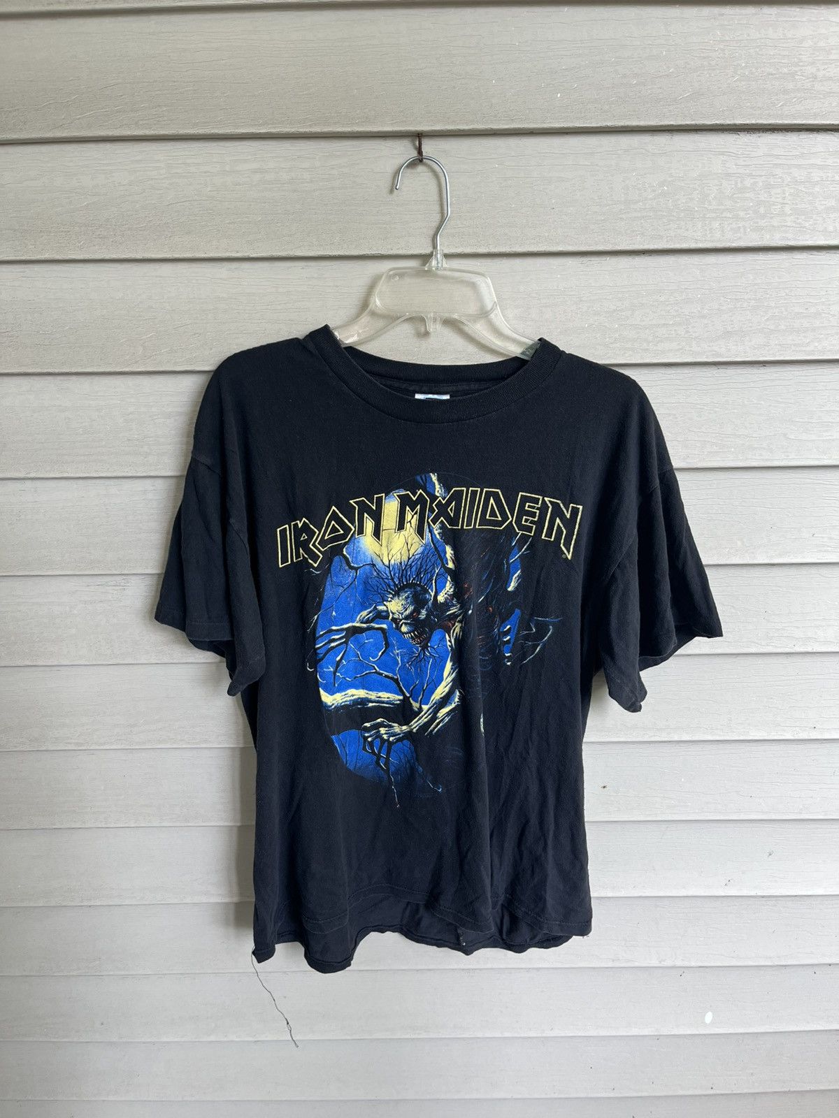 Iron Maiden Iron Maiden Fear of the Dark Vintage Shirt Size US L / EU 52-54 / 3 - 1 Thumbnail