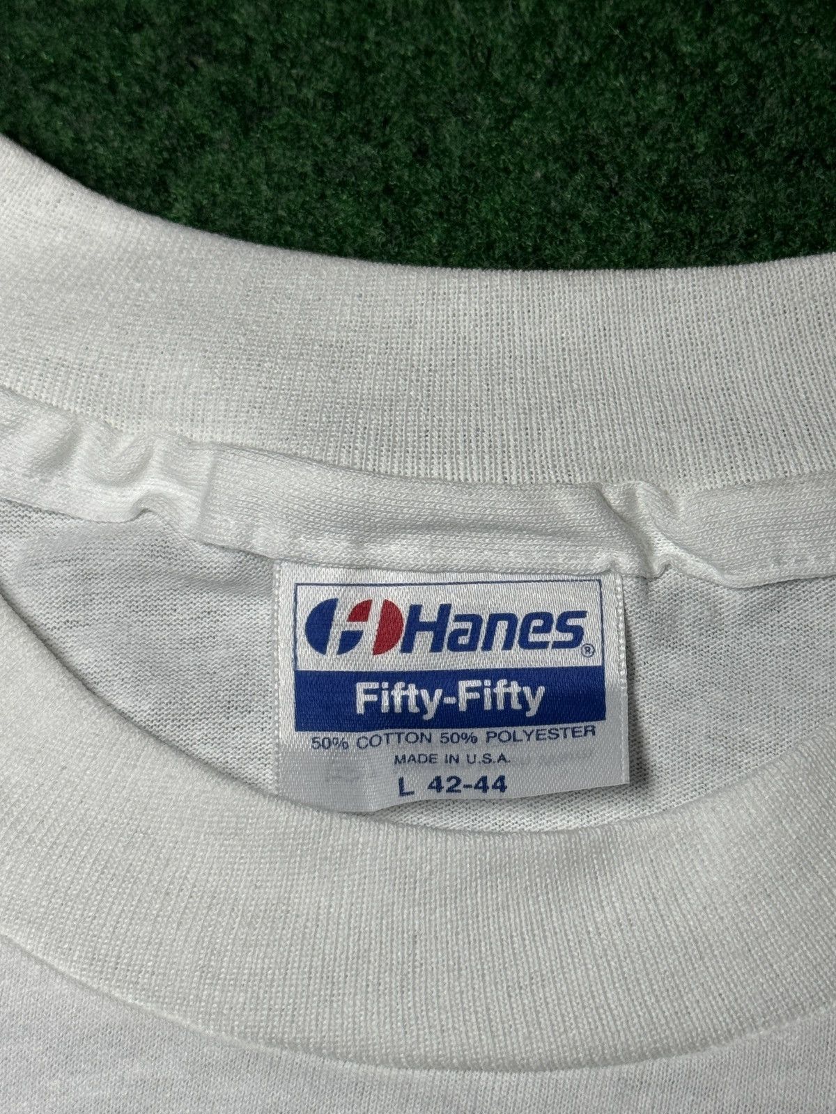 Hanes The Screaming Ducks North East High School 90s Prom T Shirt Size US L / EU 52-54 / 3 - 3 Thumbnail