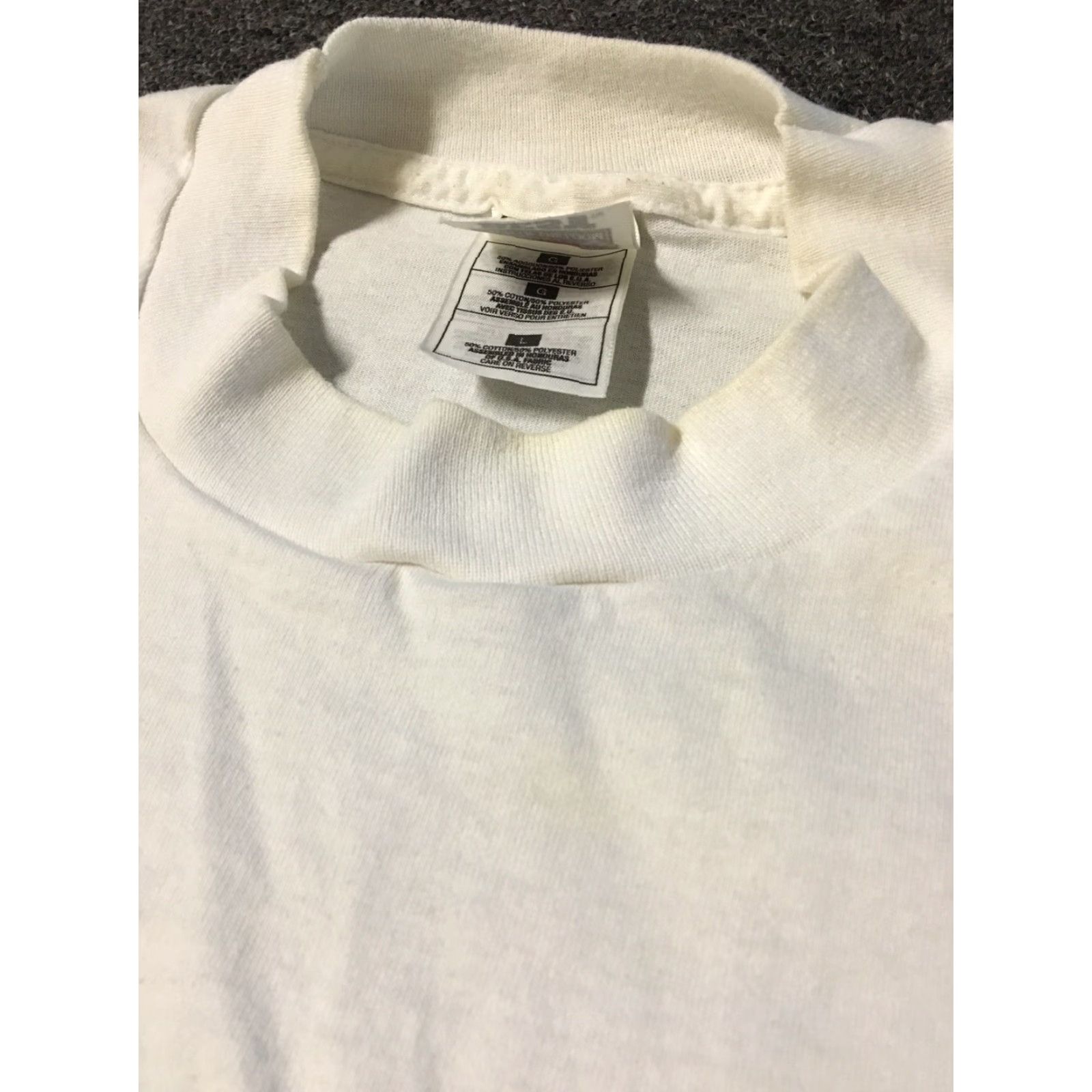 Fruit Of The Loom VINTAGE Allstate Music Festival Shirt L Men White 90s Vaporwave Grunge USA 1997 Concert Tour Shirt Size US L / EU 52-54 / 3 - 4 Thumbnail