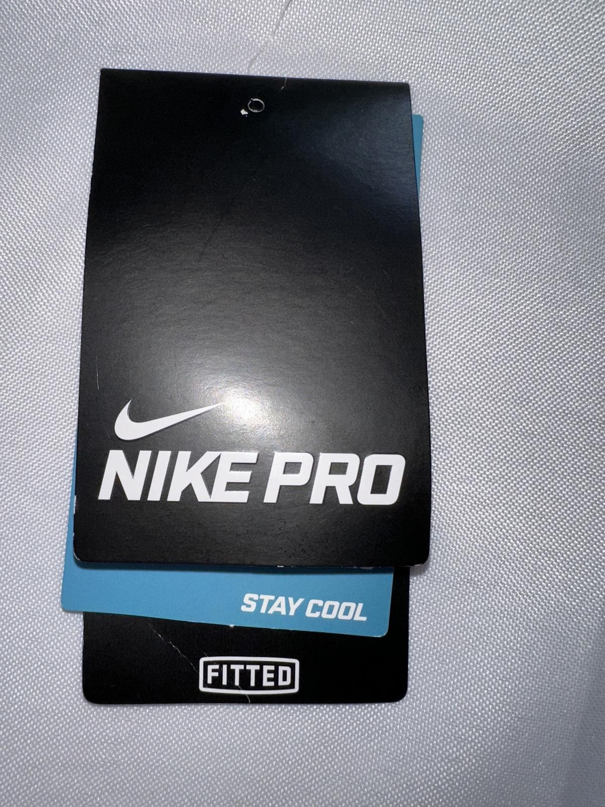 Nike Nike Men’s Dri-Fit Fitted Sleeveless Training Grey Tank Top Size US L / EU 52-54 / 3 - 11 Thumbnail