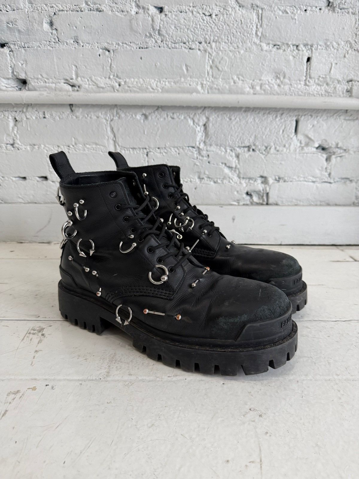 Balenciaga BALENCIAGA PIERCED STRIKE BOOTS Size US 11 / EU 44 - 1 Thumbnail