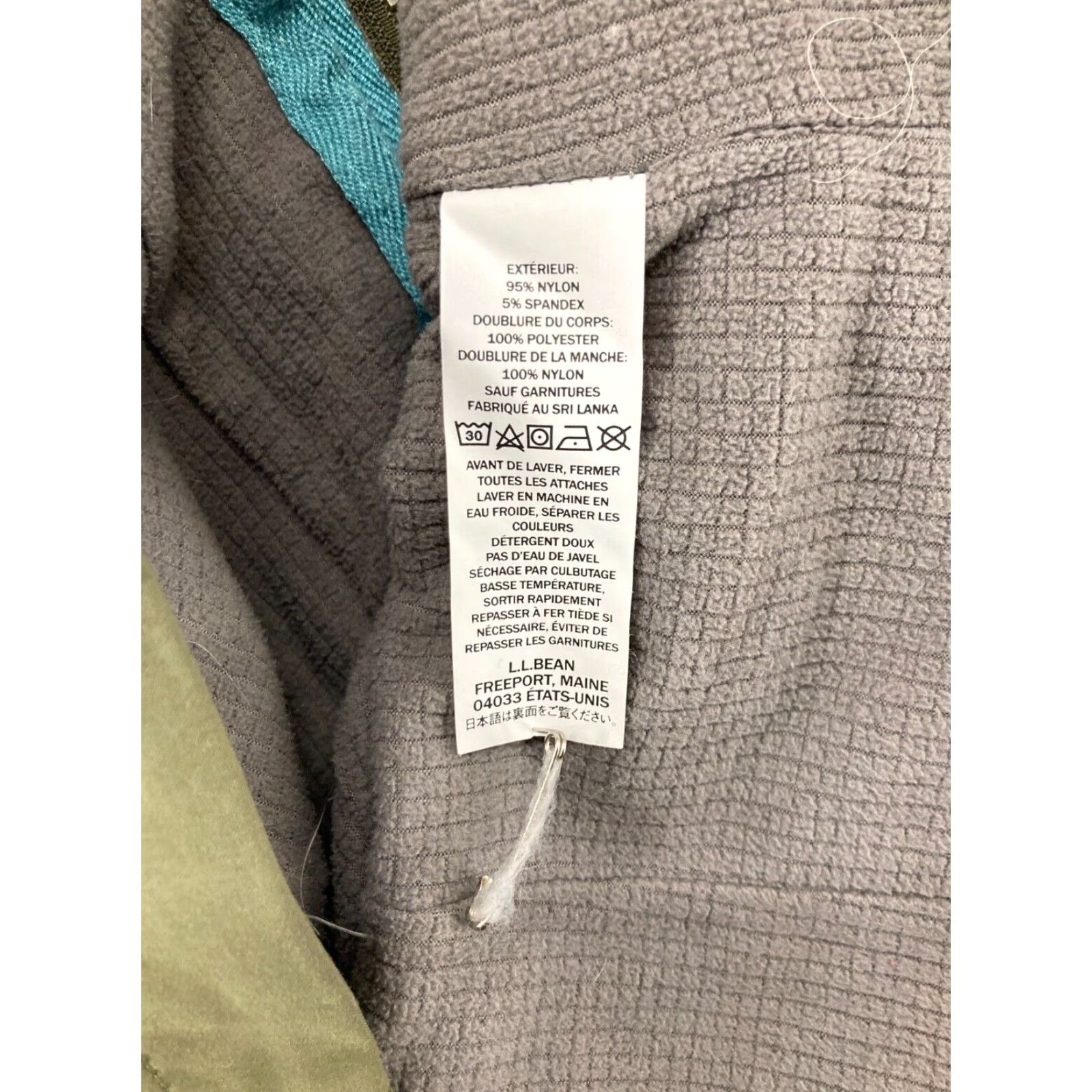 Vintage VINTAGE LL Bean Womens Jacket XS Green Thermal Lined Outdoor Hiking Jacket Reg XS Green LL Bean Womens Jacket Green Thermal Lined Outdoor Hiking Size XS / US 0-2 / IT 36-38 - 7 Thumbnail