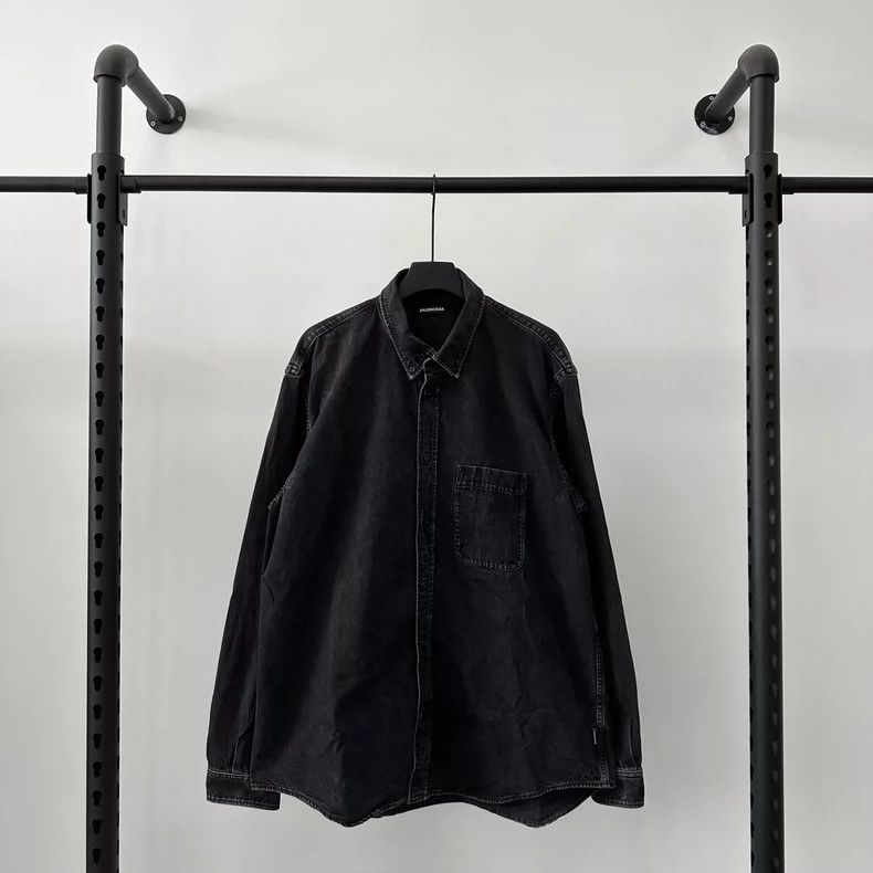 Balenciaga Balenciaga Washed denim long-sleeved shirt with green logo Size US XXS / EU 40 - 1 Thumbnail