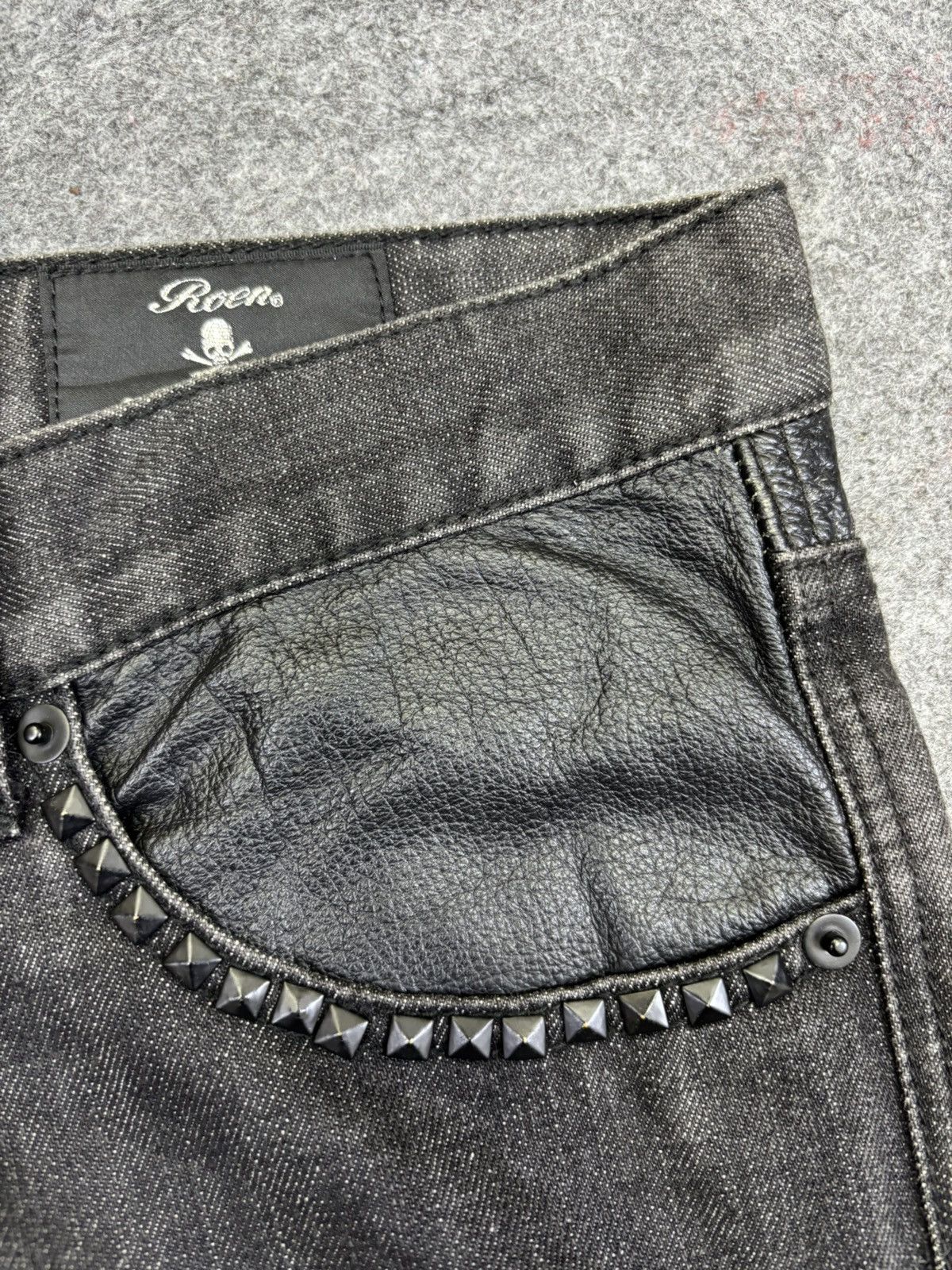 Roen 💥Hybrid Denim💥roen x semantic design Cowhide Denim F902 Size US 35 - 7 Thumbnail