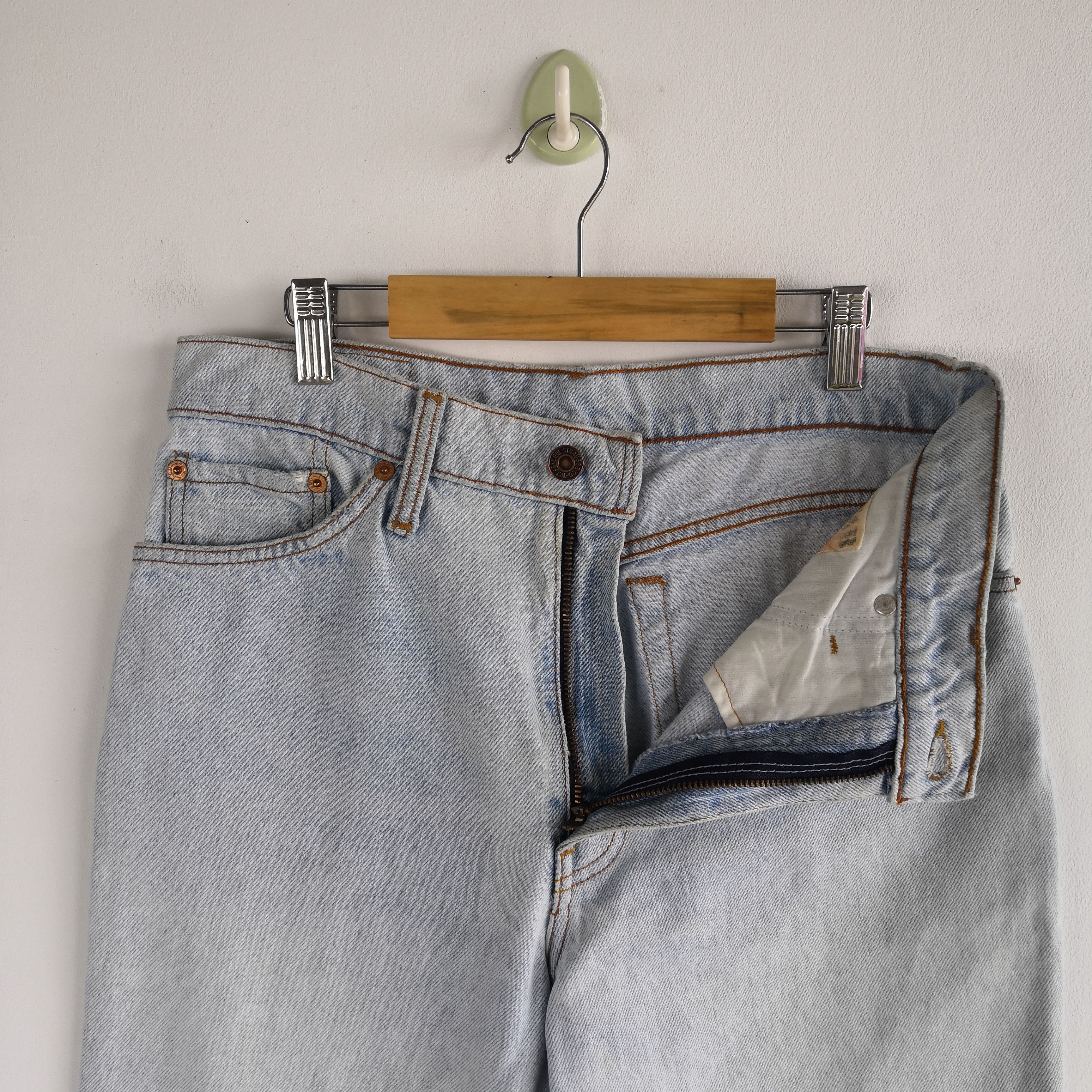 Levi's Vintage Levi's 545 Light Wash Jeans Levis Distressed Denim Size 28" / US 6 / IT 42 - 6 Thumbnail