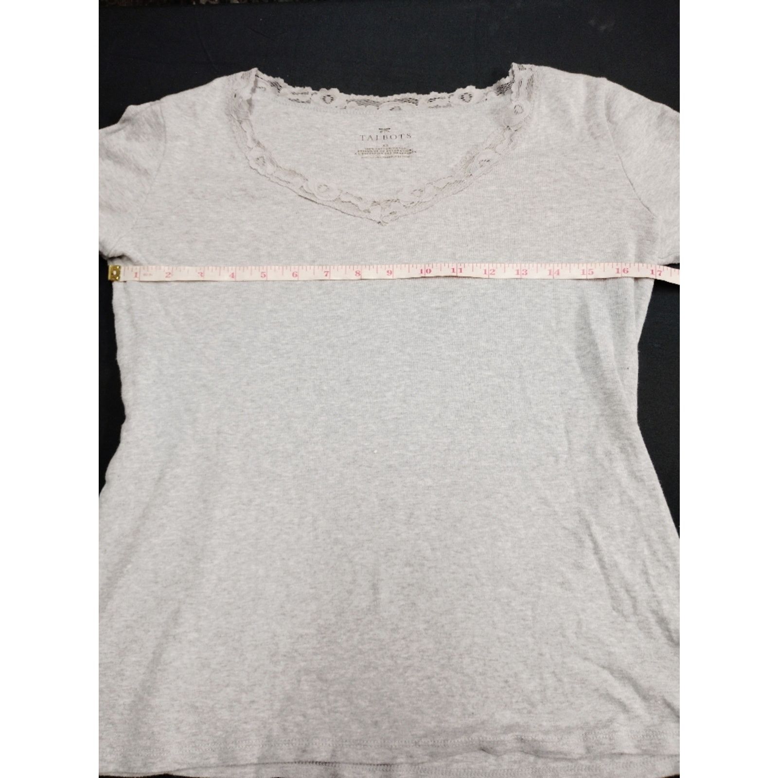 Talbots Talbots Light Gray Lace-Trim V-Neck Long Sleeve Tee Size XS / US 0-2 / IT 36-38 - 4 Thumbnail