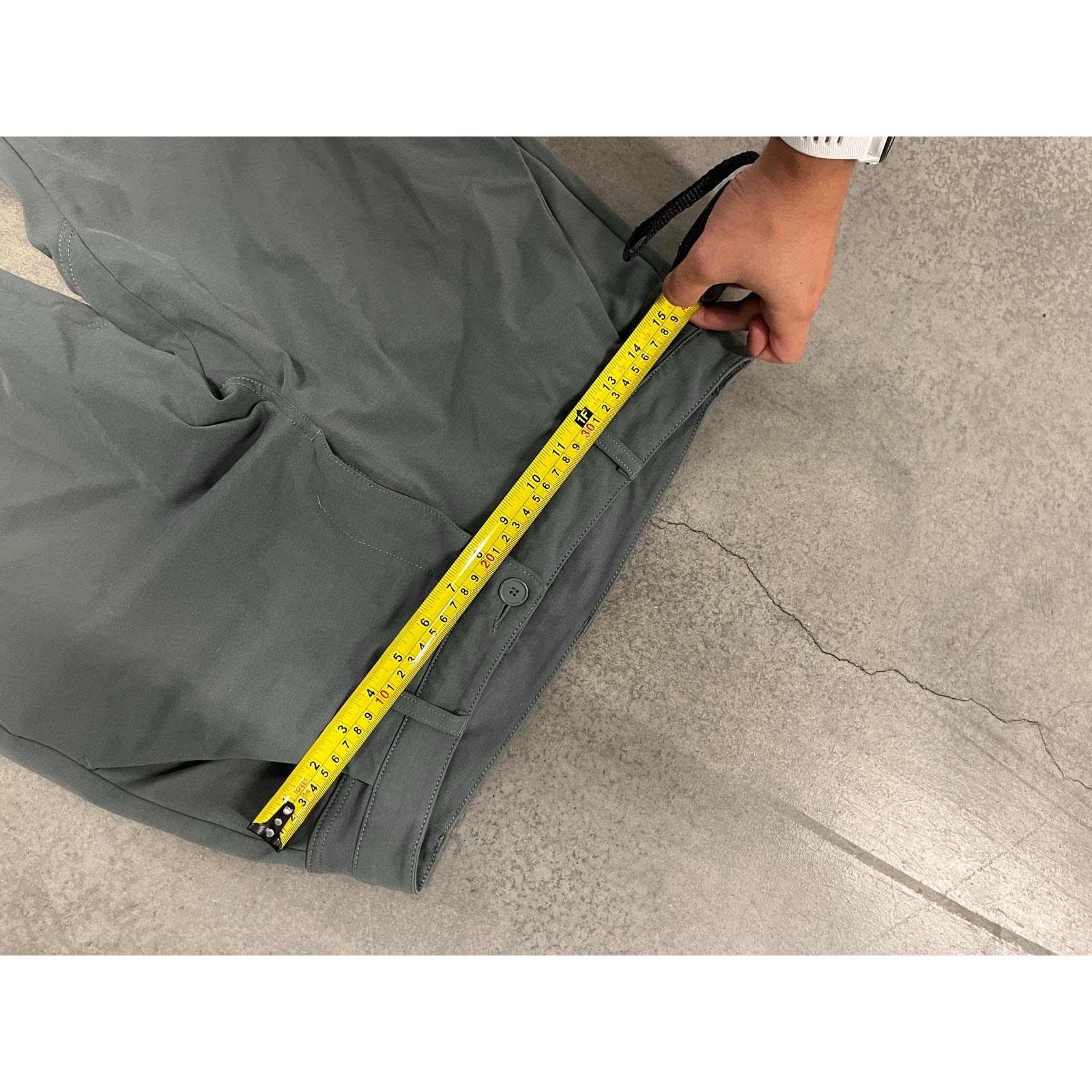 & Other Stories Bylt Premium Basic Everyday Pant 2.0 green Men's L size 33 Size US 27 - 3 Thumbnail