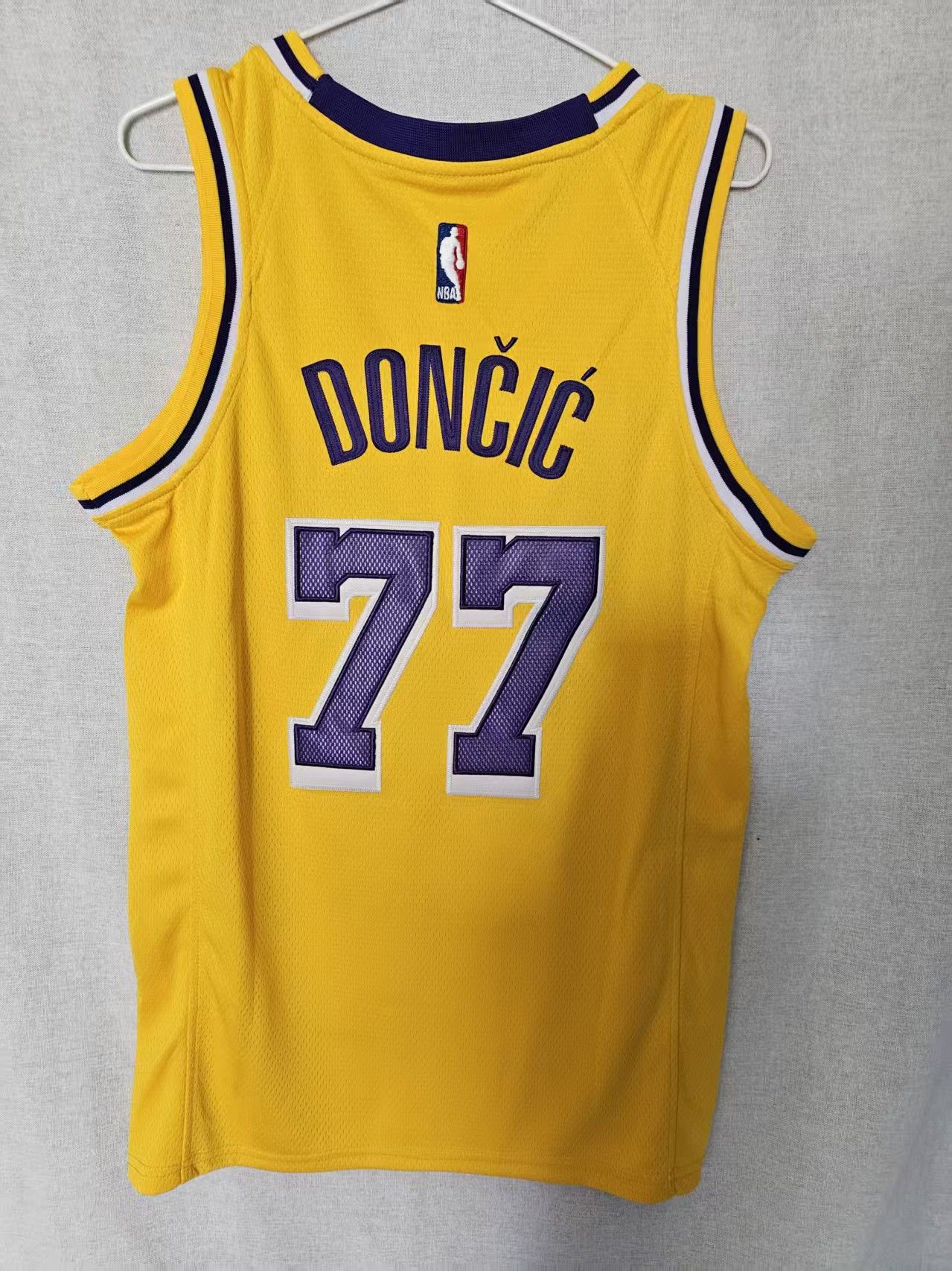 Lakers #77 Luka Dončić Jersey Double Stitched
