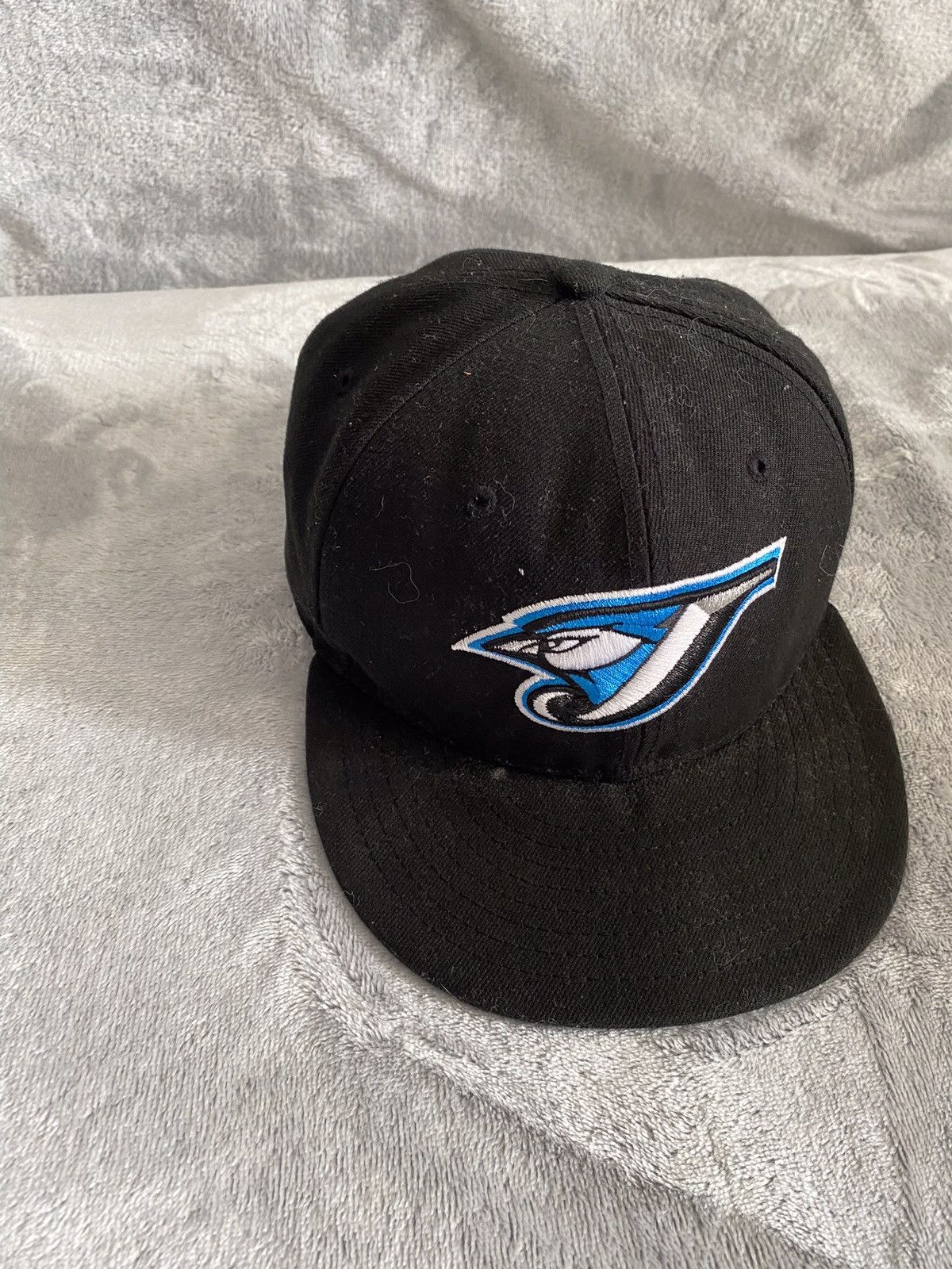 Vintage Vintage Logo Two Tone Snapback Cap Size ONE SIZE - 2 Thumbnail