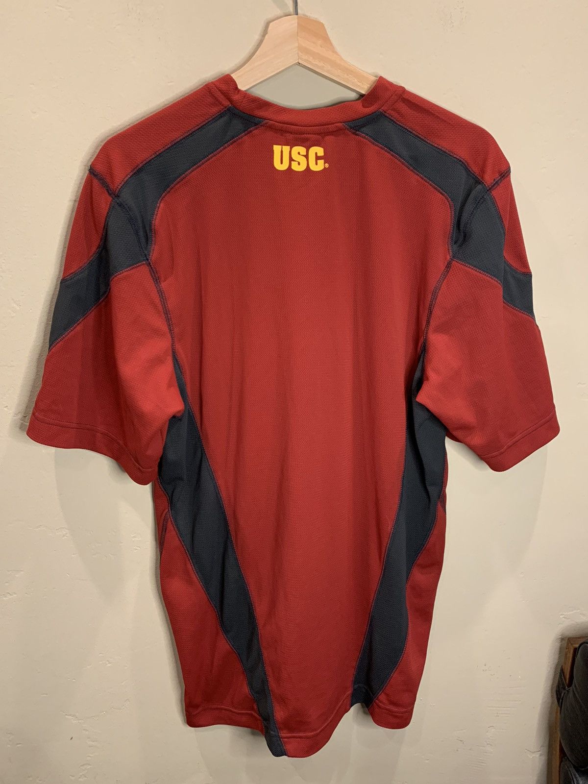 Nike *RARE* Nike x USC Trojans Dri-Fit Collegiate Jersey Shirt Size US M / EU 48-50 / 2 - 2 Thumbnail