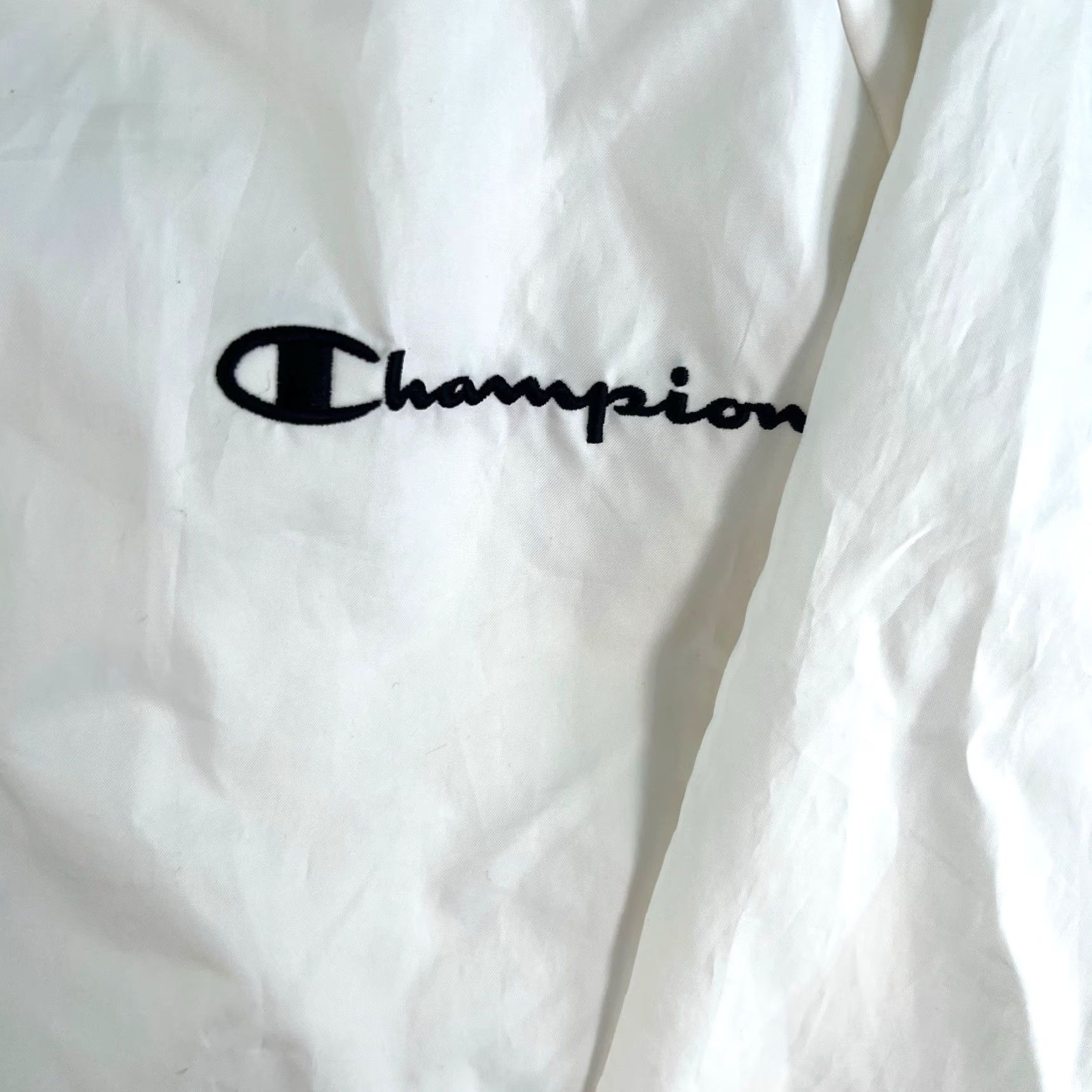 Champion VINTAGE Champion Windbreaker Jacket Mens Size L White 90s Retro Lightweight Size US L / EU 52-54 / 3 - 2 Thumbnail