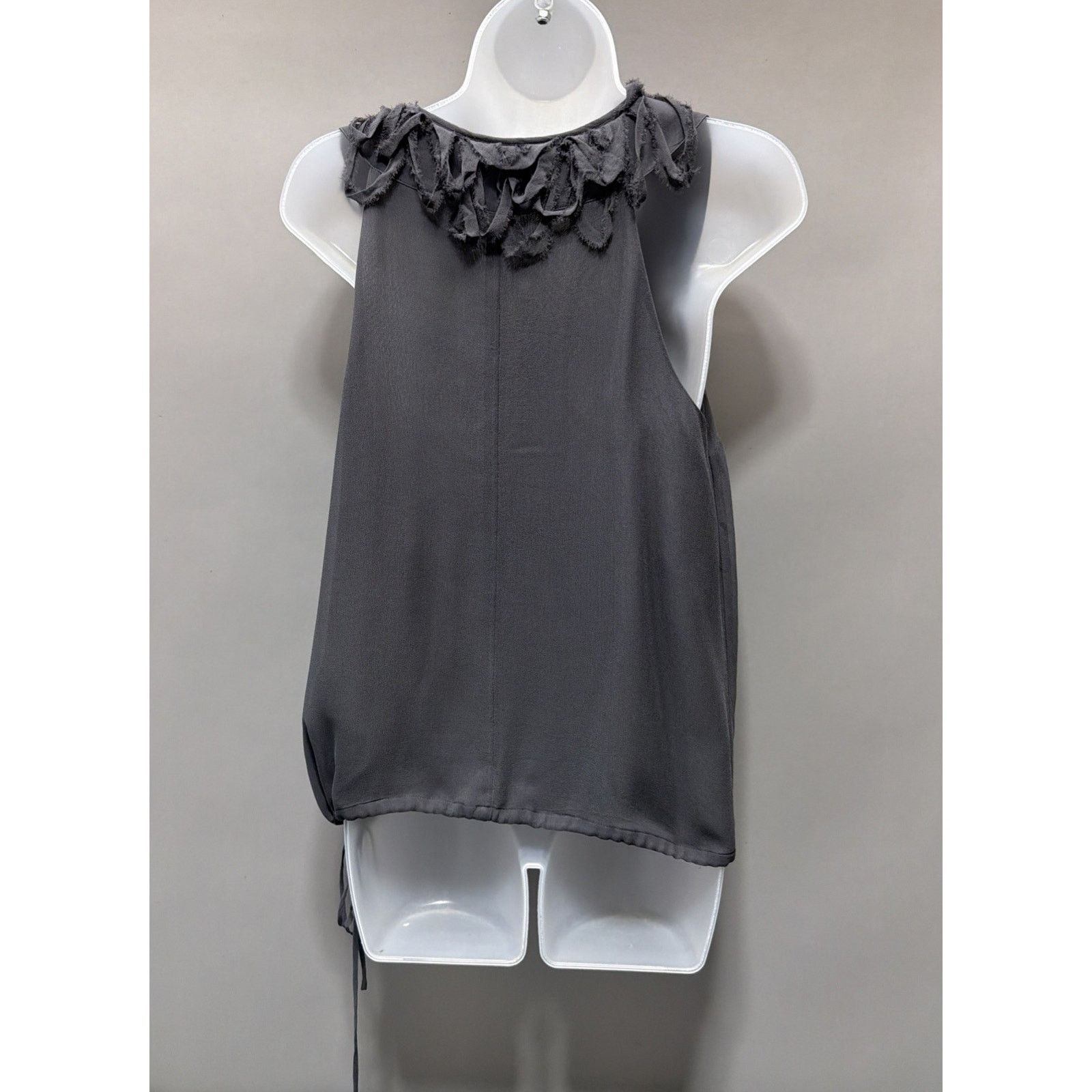 Banana Republic Banana Republic SP Gray Silk Blouse Shirt Sleeveless Career Size S / US 4 / IT 40 - 2 Thumbnail