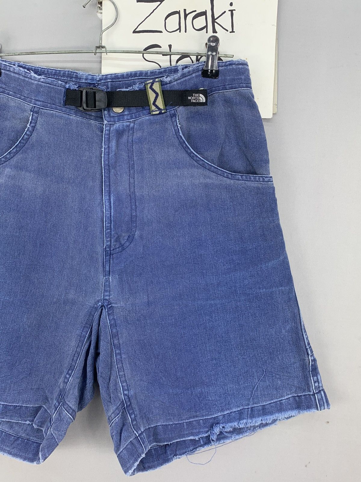 The North Face Vintage The North Face Distressed Short Pants Size US 31 - 4 Thumbnail