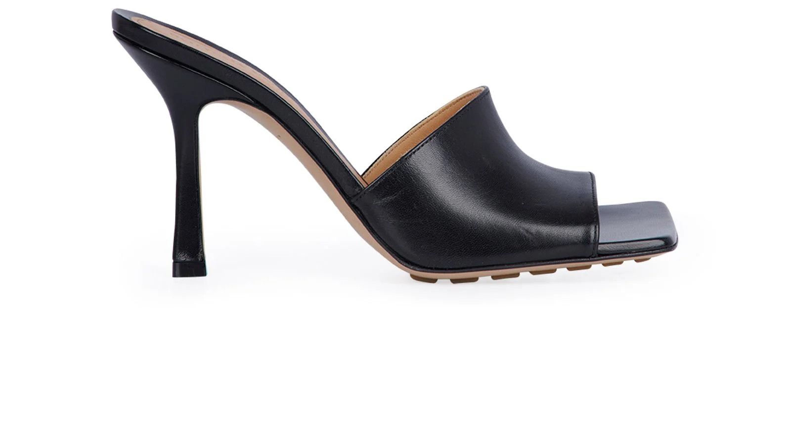 o1loc1c0324 610538 Stretch Mules in Black