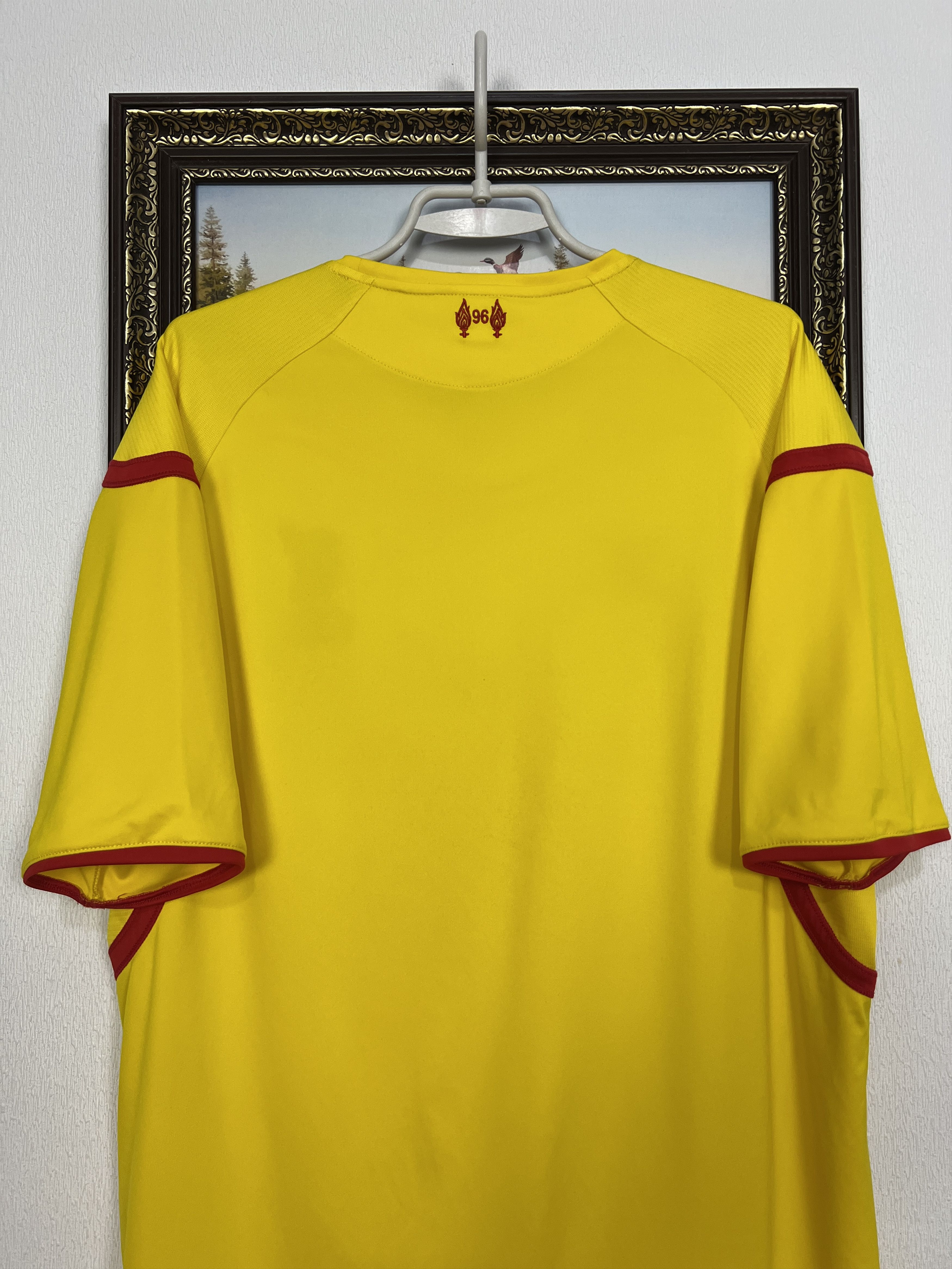 Warrior Liverpool football shirt 2014 Soccer Warrior Jersey Trikot Size US XL / EU 56 / 4 - 9 Thumbnail