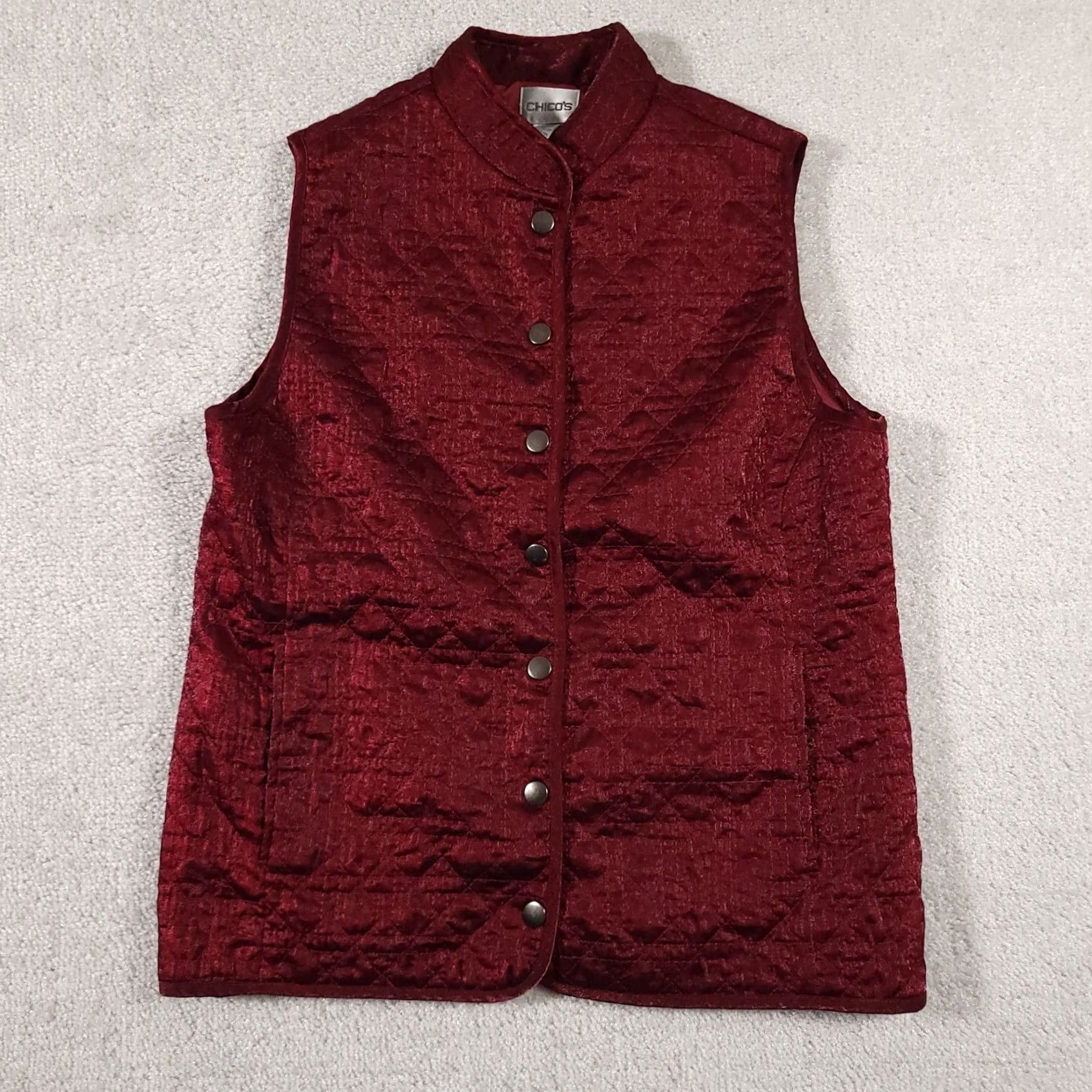 Vintage Chico's Quilted Vest Women’s Small Red Snap Front Band Collar Lined Layering Quilted Vest Regular Fit Sleeveless Mid-Length Vintage: No Size S / US 4 / IT 40 - 2 Thumbnail