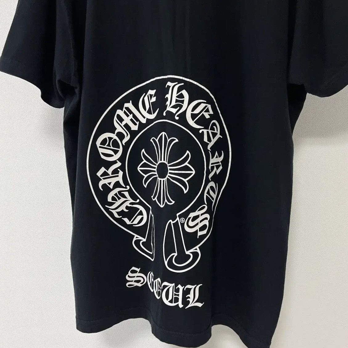 Chrome Hearts Seoul Exclusive Cemetery Horseshoe Tee Size US XL / EU 56 / 4 - 3 Thumbnail