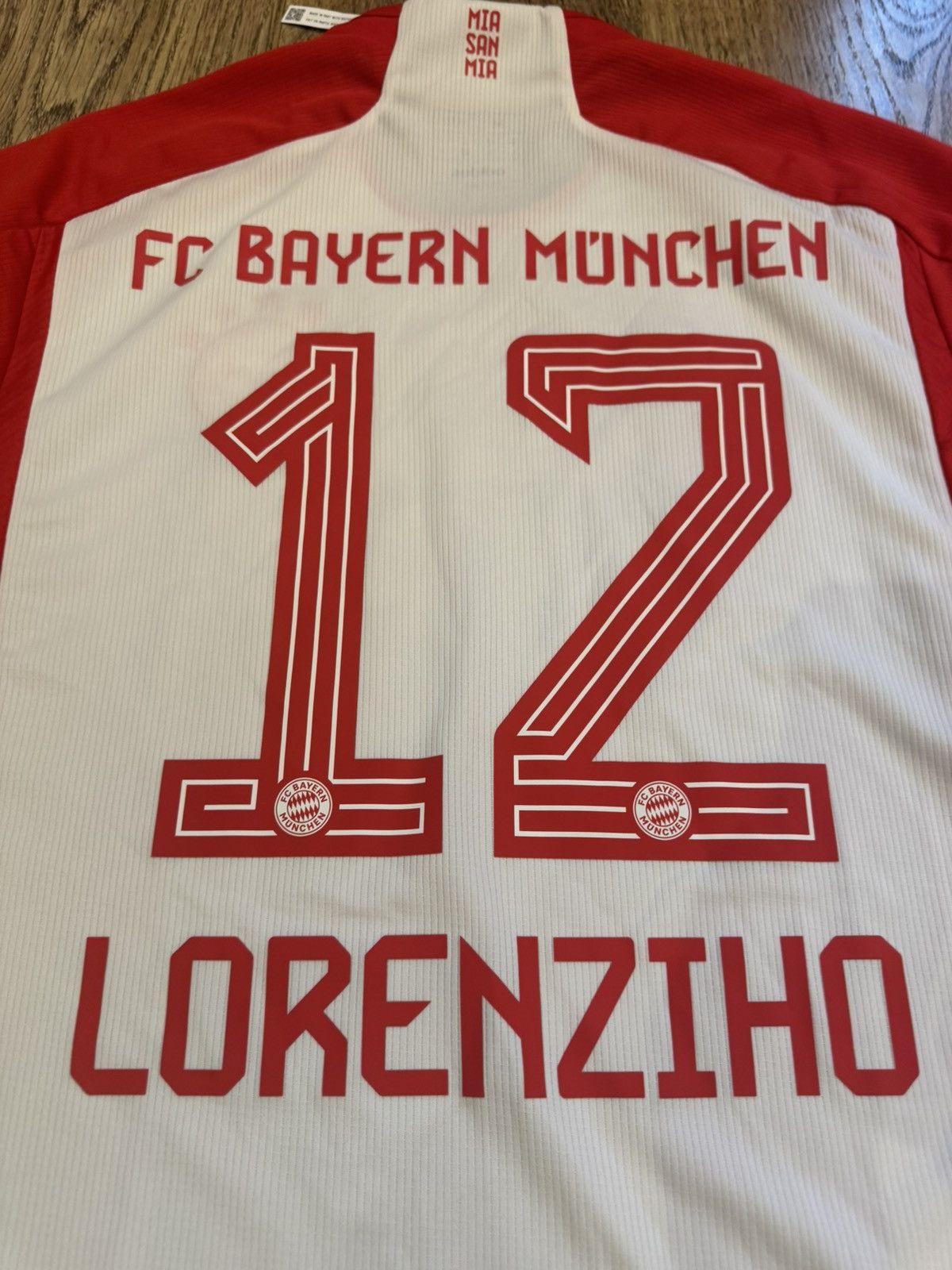 Adidas BAYERN MUNICH 2023 2024 HOME FOOTBALL SOCCER JERSEY SIZE M Size US M / EU 48-50 / 2 - 15 Thumbnail