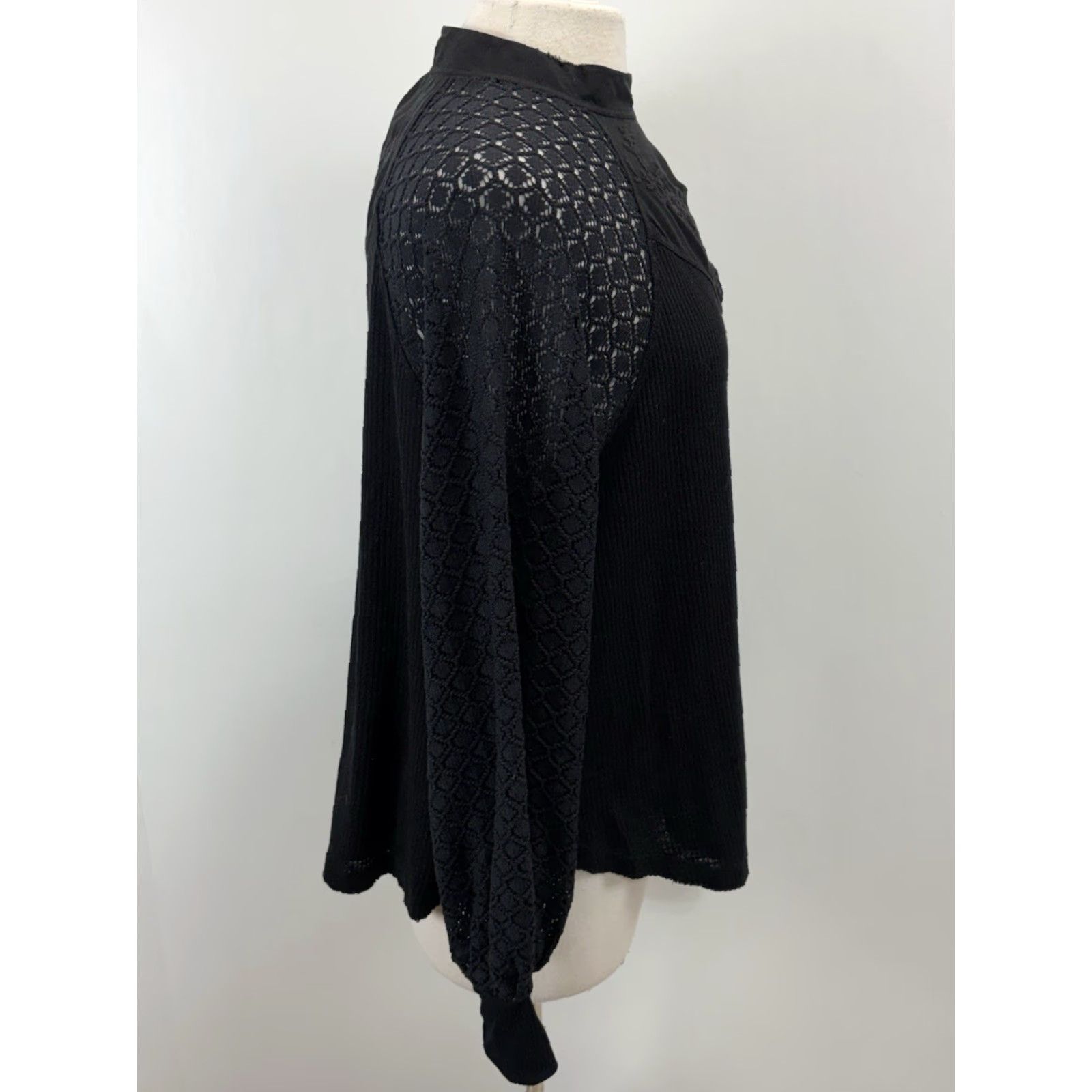Free People Free People Blouse Shirt L Black Crochet Top Floral Embroidered Balloon Sleeve Round Neck Pullover Bohemian Sheer Size L / US 10 / IT 46 - 4 Thumbnail