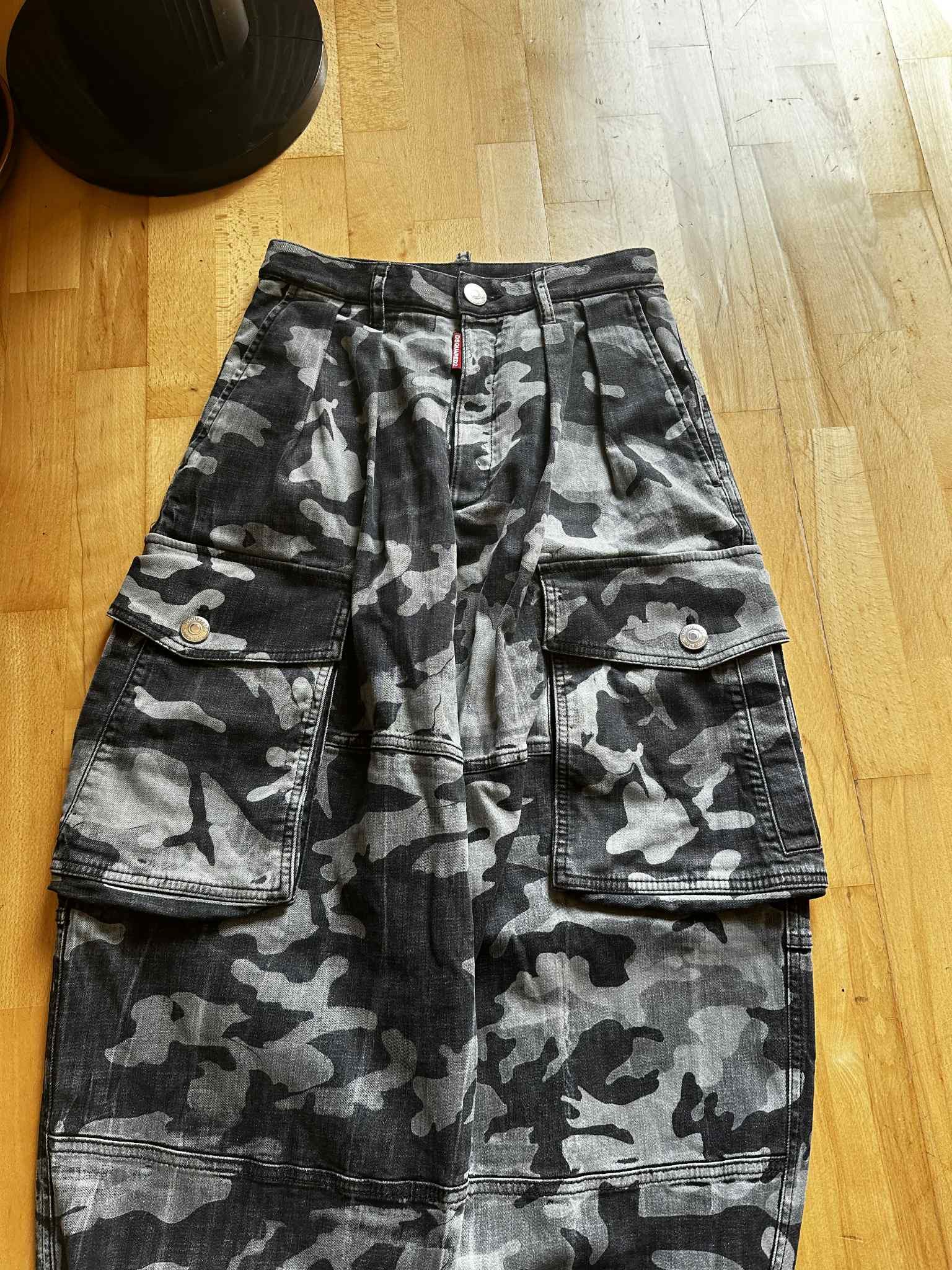 Dsquared2 dsquared2 cargo pants ultra baggy rare Size 28" / US 6 / IT 42 - 3 Thumbnail