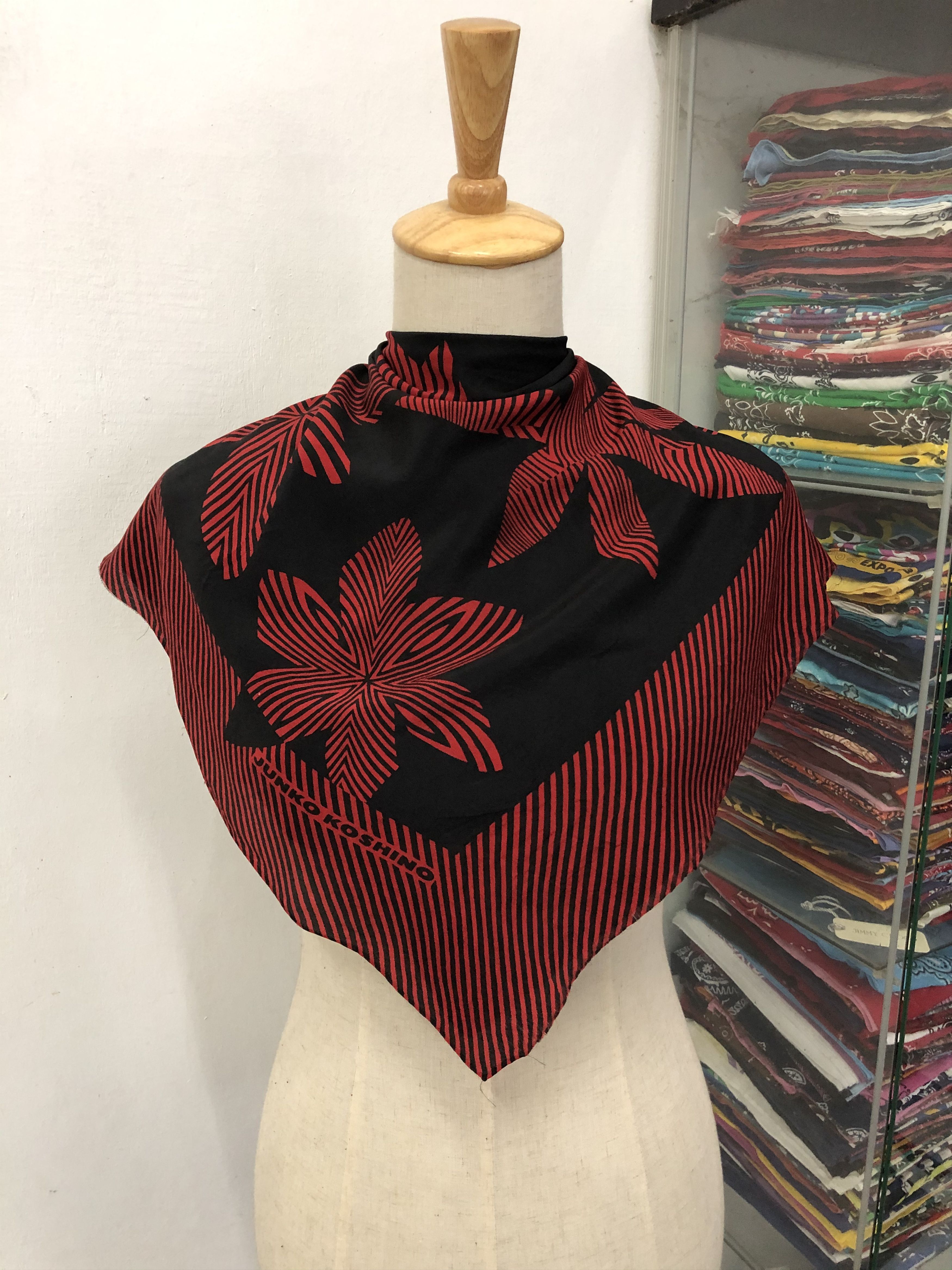 Vintage Vintage Junko Koshino Silk Scarf Size ONE SIZE - 1 Thumbnail