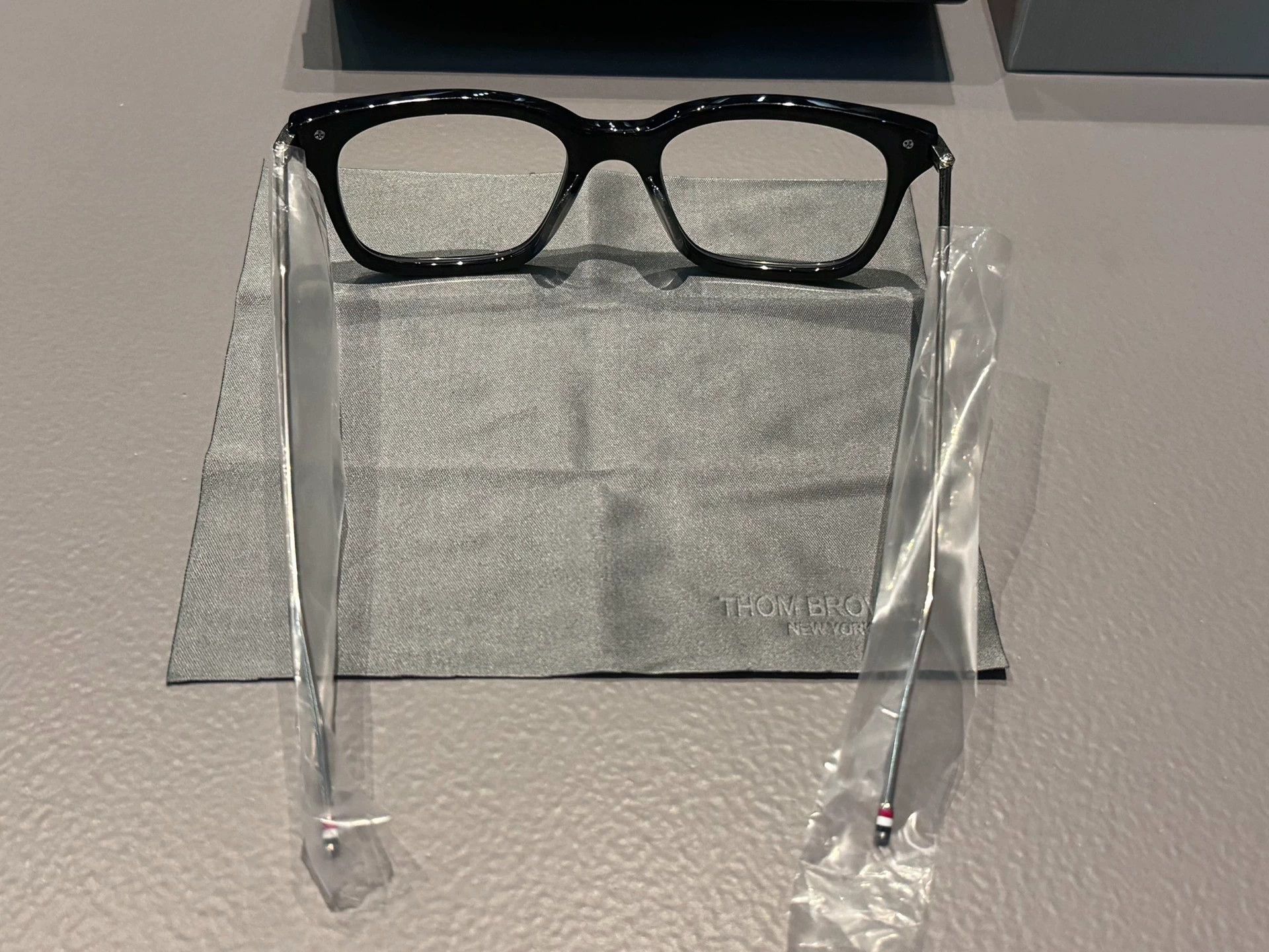 Thom Browne Thom Browne TB-701 Black Frame Silver Temples Eyewear Size ONE SIZE - 4 Thumbnail