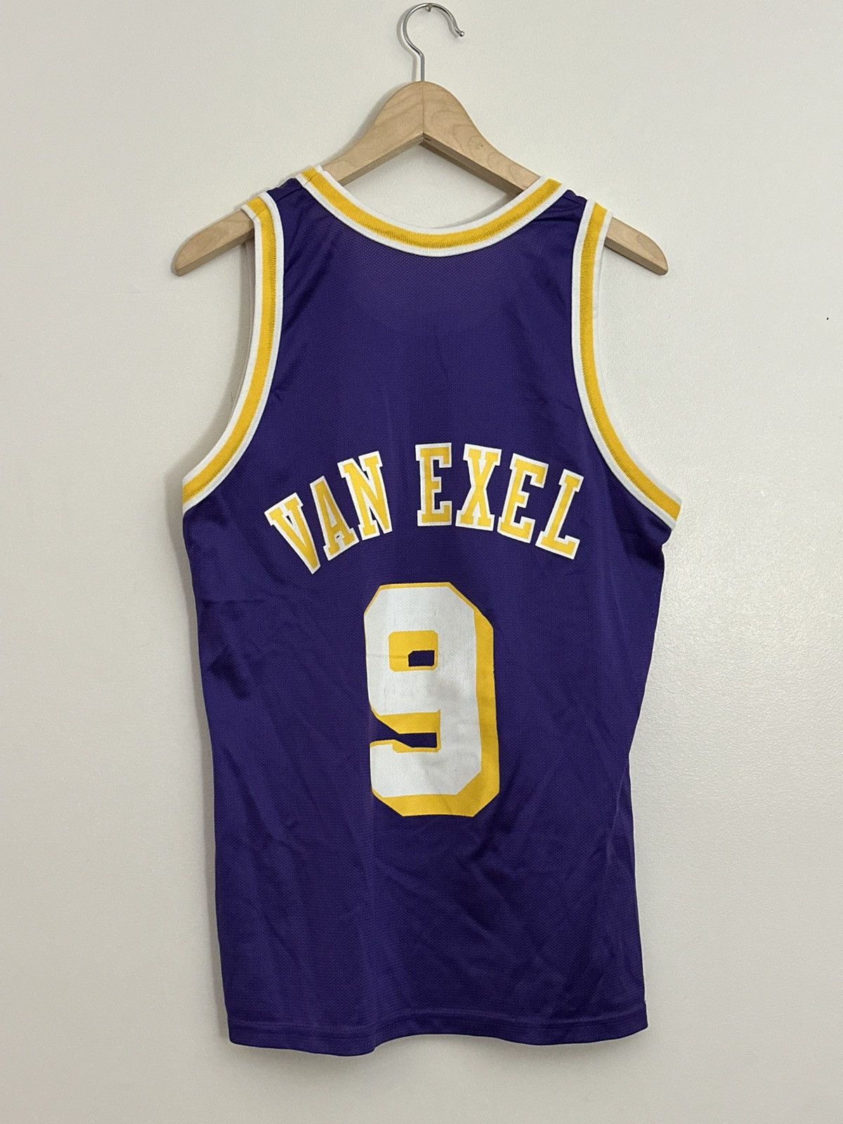 Champion Vintage 90s Nick Van Exel Los Angeles Lakers Champion Jersey Size US M / EU 48-50 / 2 - 5 Thumbnail